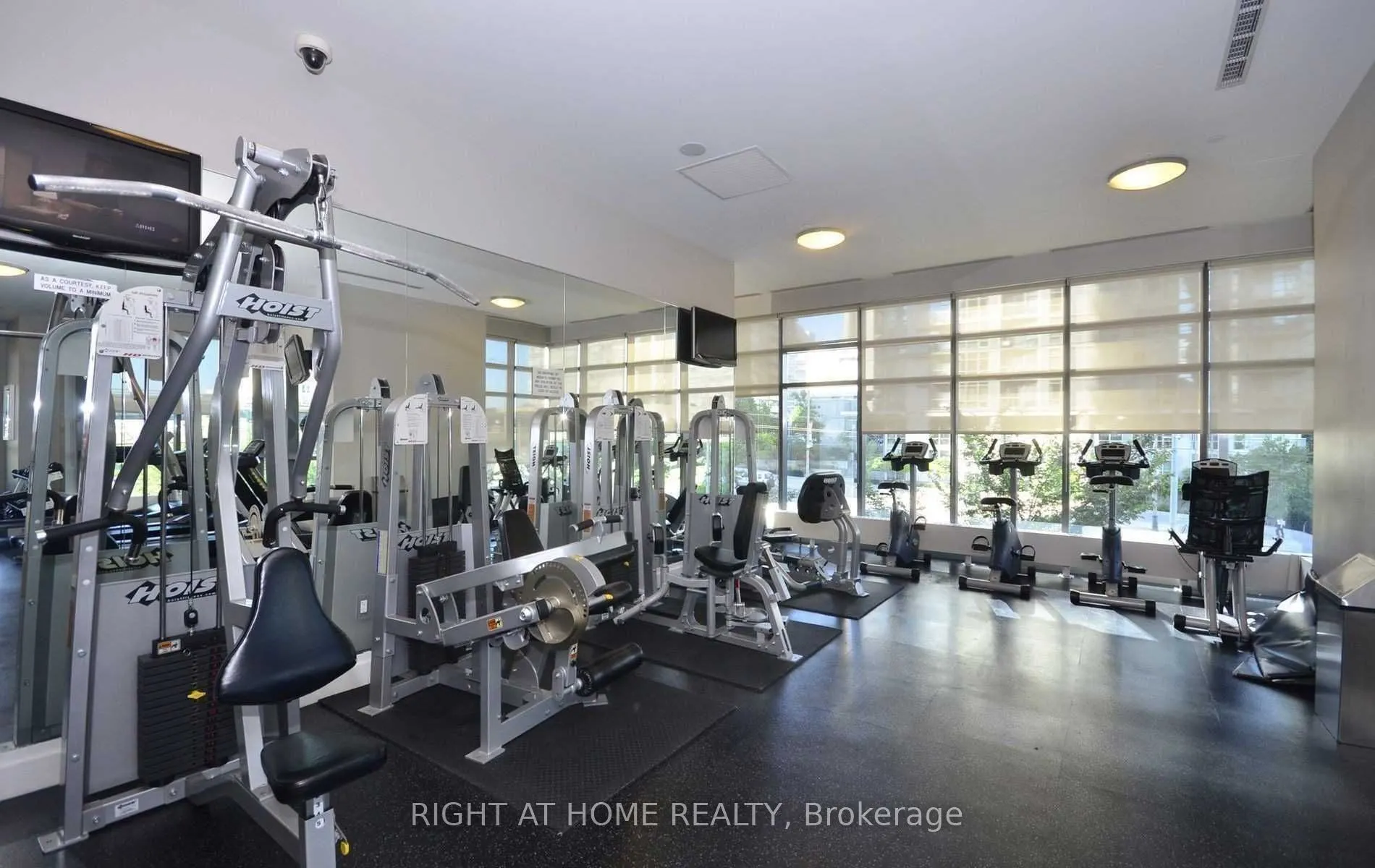 11 Brunel Court, #507