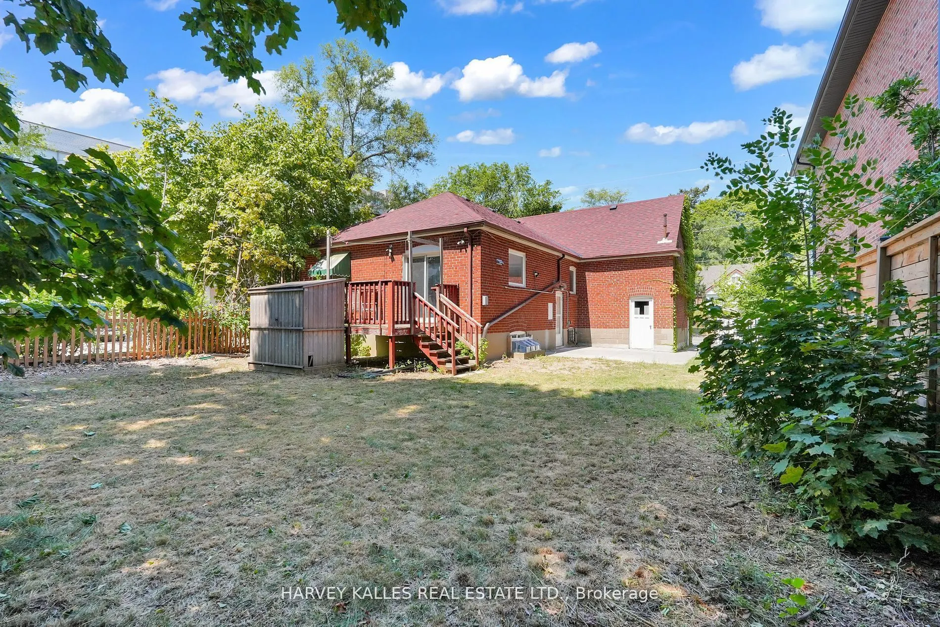 547 Douglas Avenue