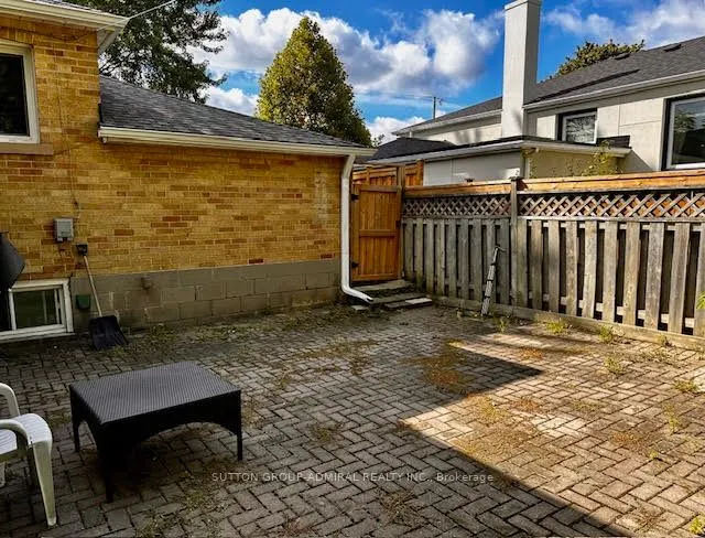 52 Acton Avenue