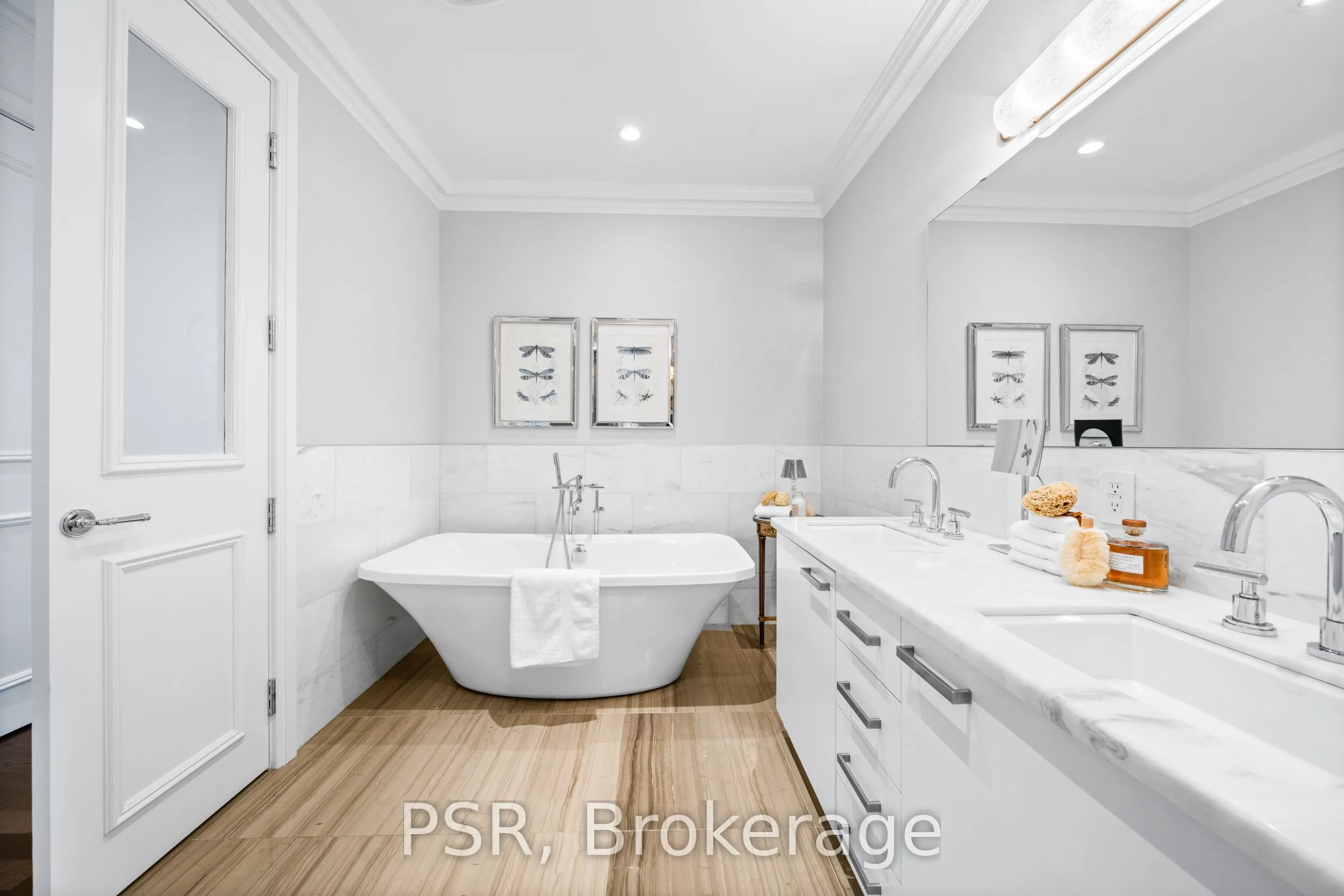 311 Bay Street, #3604