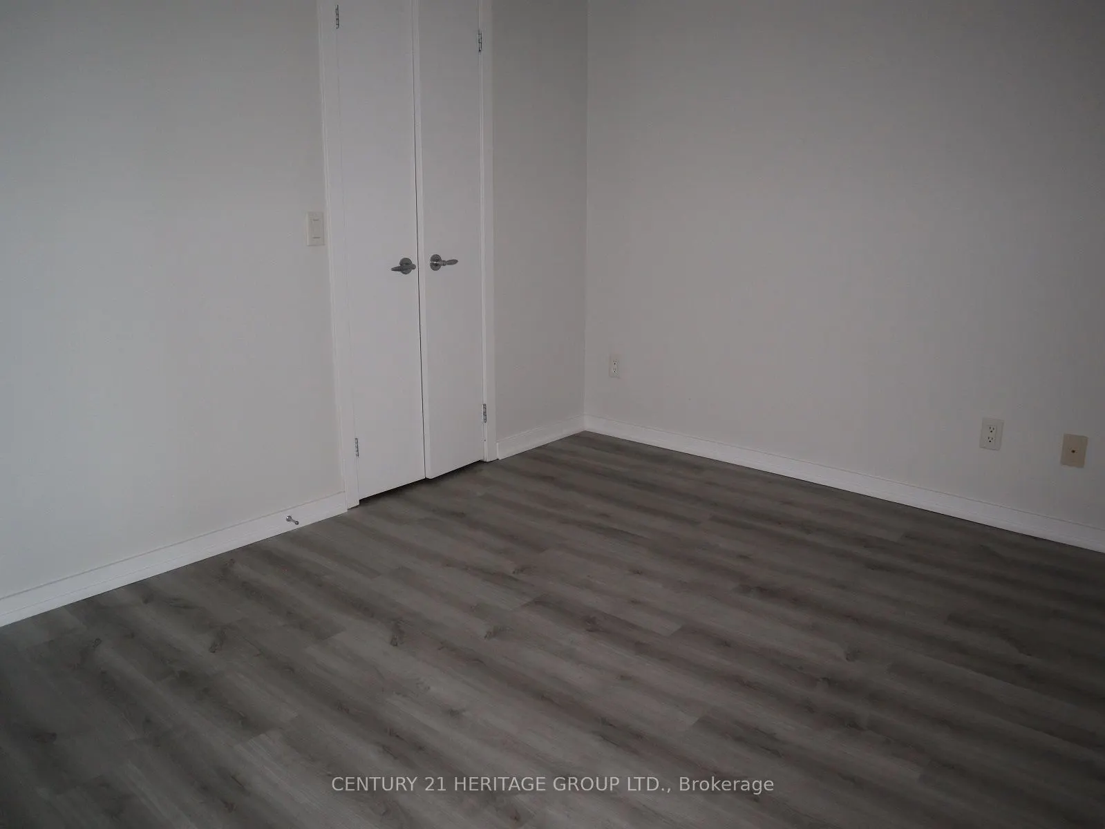 8 York Street, #604
