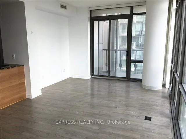 37 Grosvenor Street, #2102