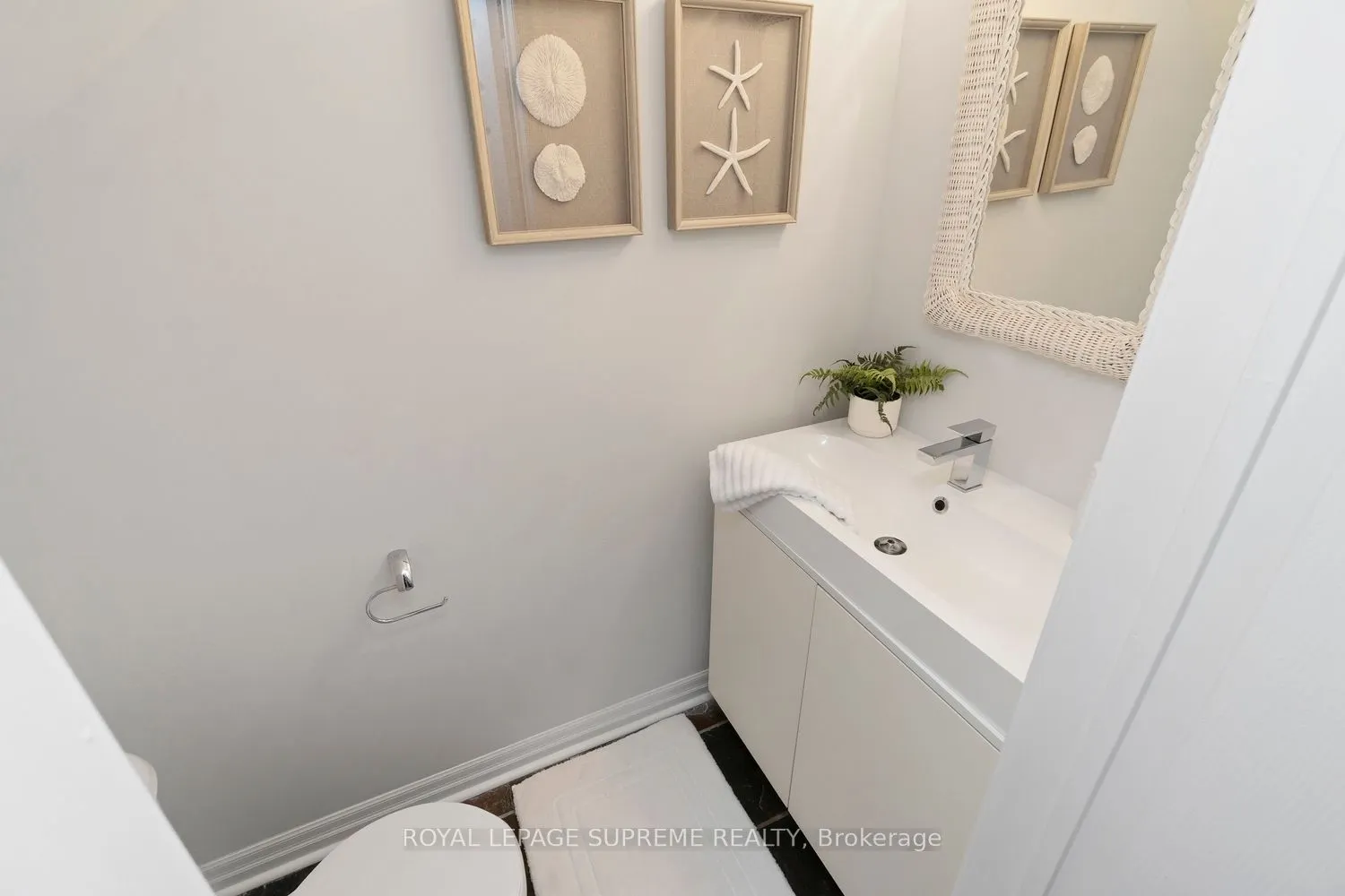 6 Wellesley Place, #37