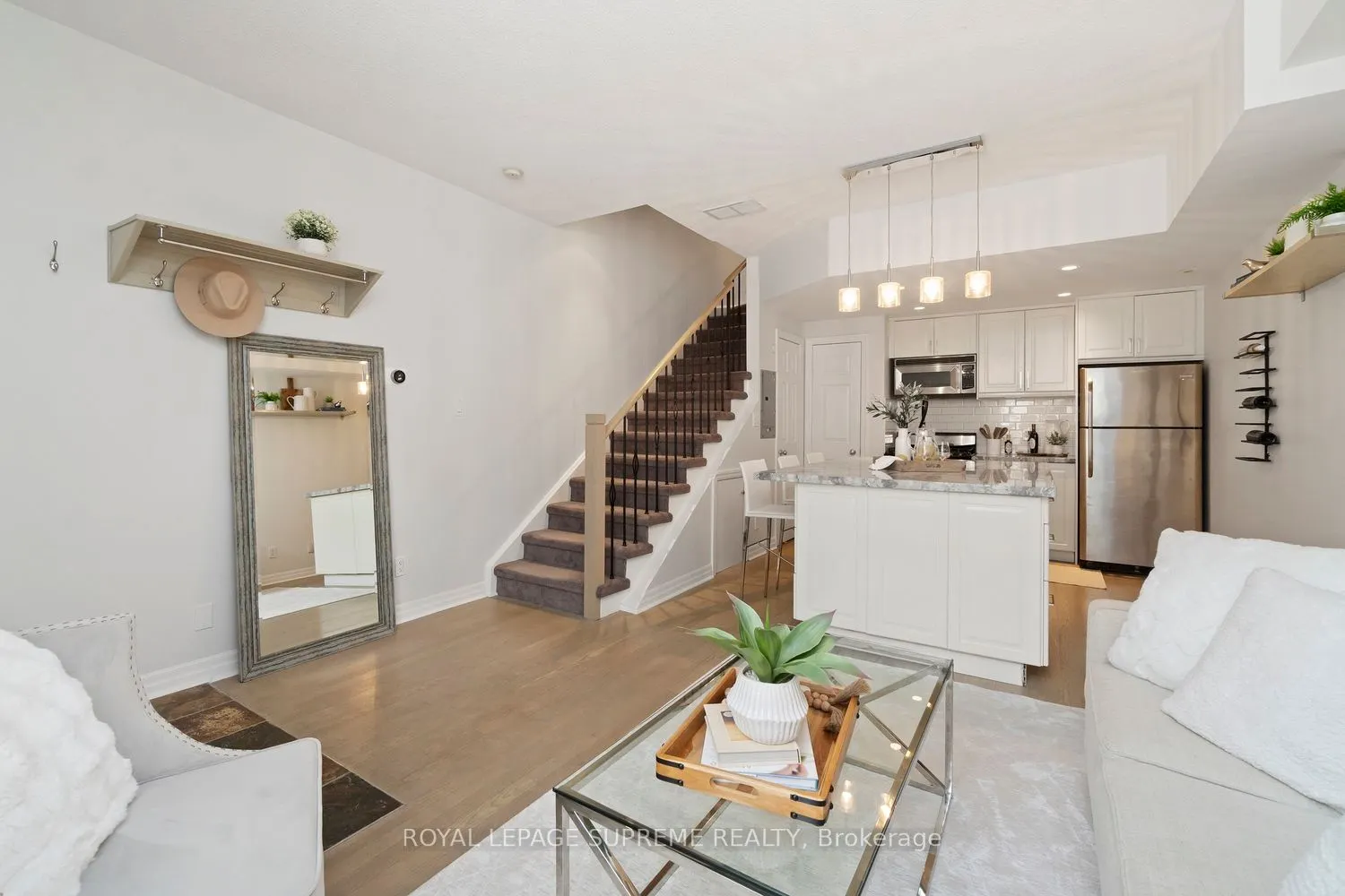 6 Wellesley Place, #37