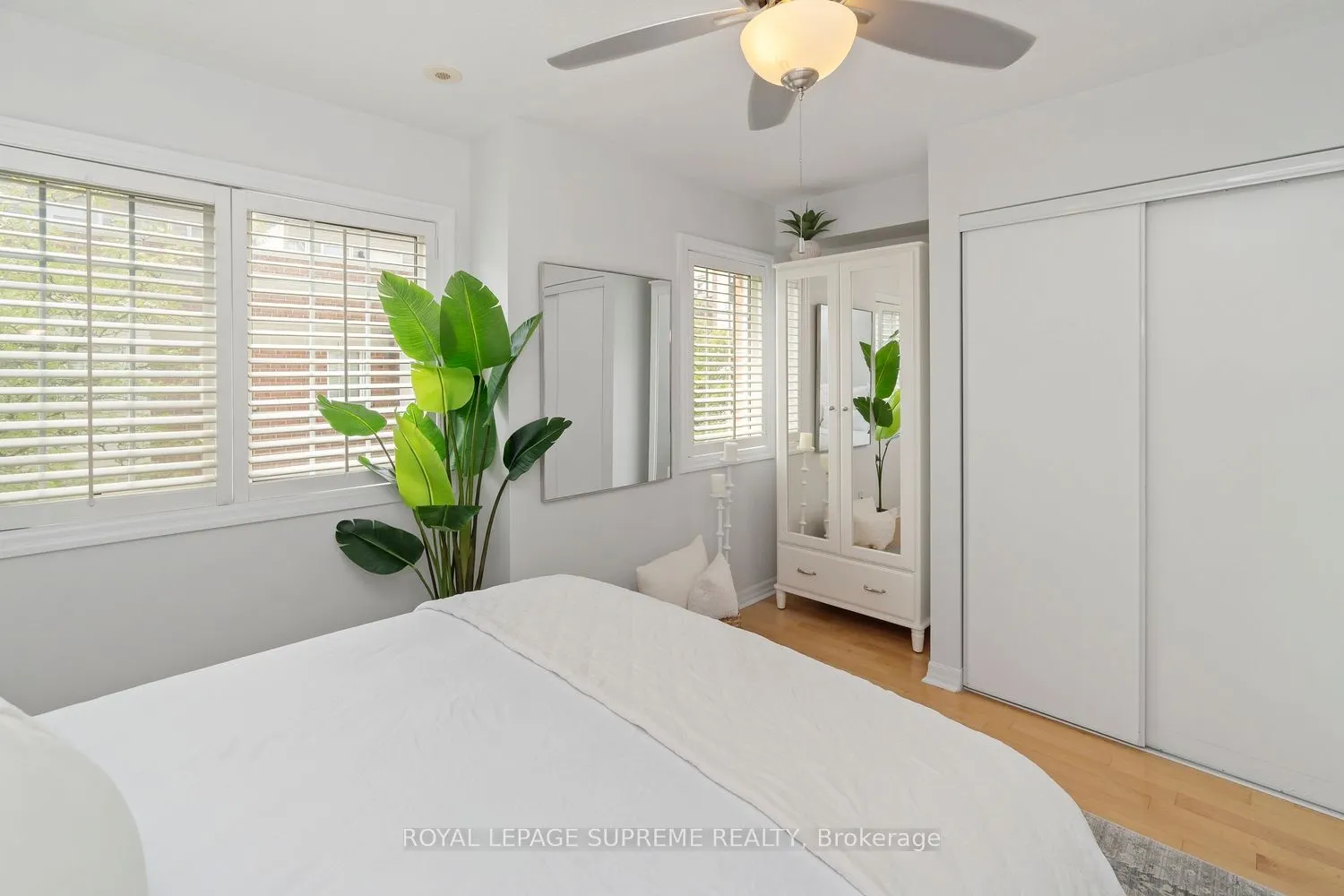 6 Wellesley Place, #37