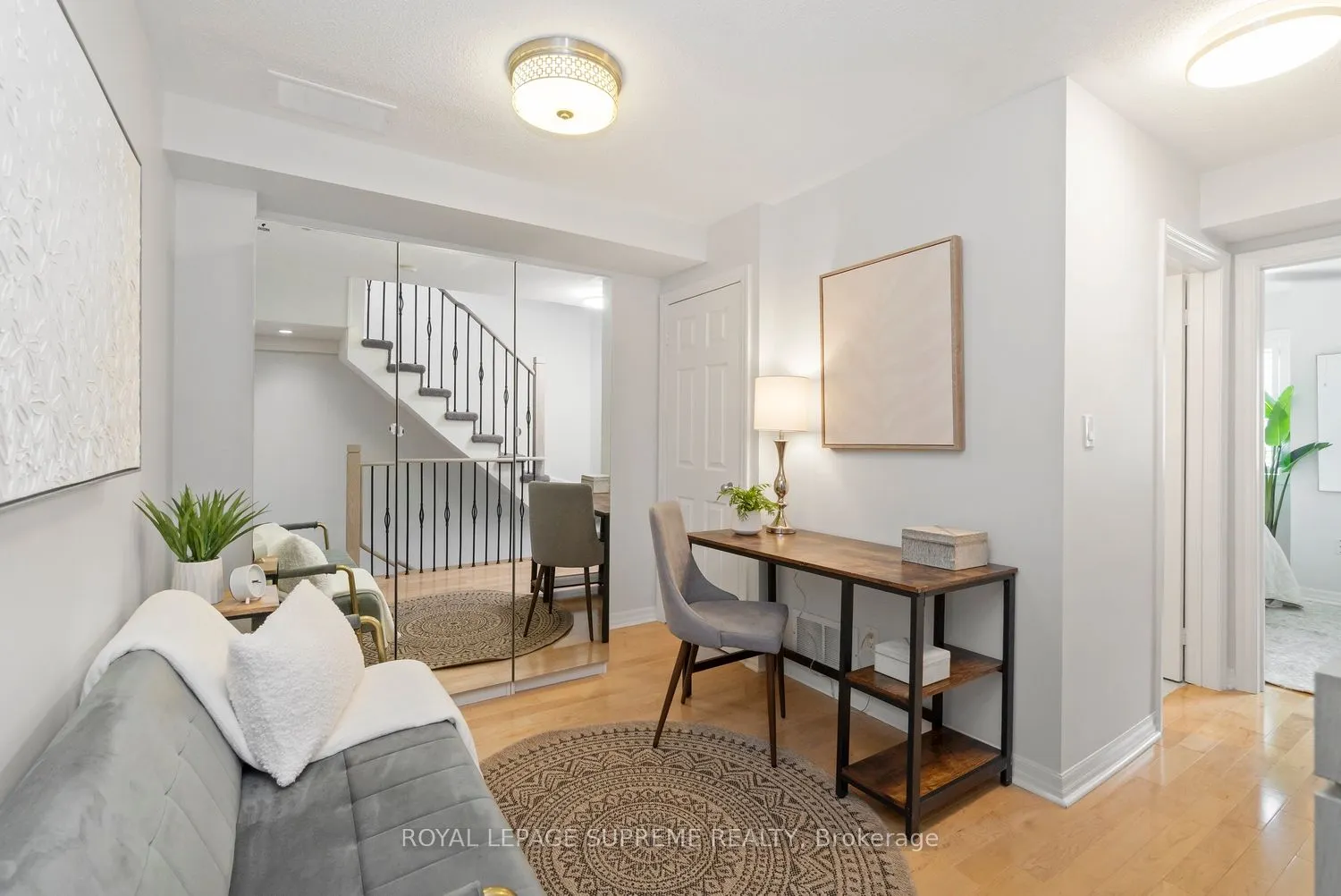 6 Wellesley Place, #37