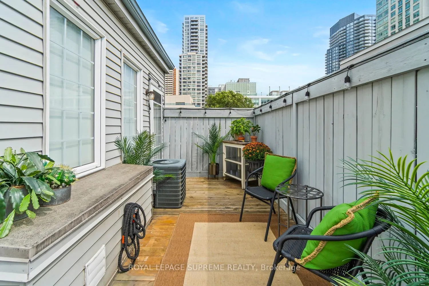 6 Wellesley Place, #37