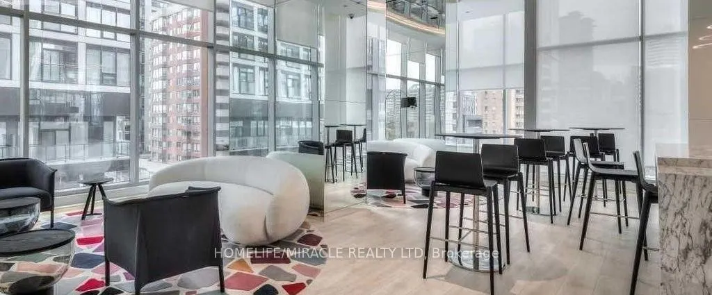 251 Jarvis Street, #1809