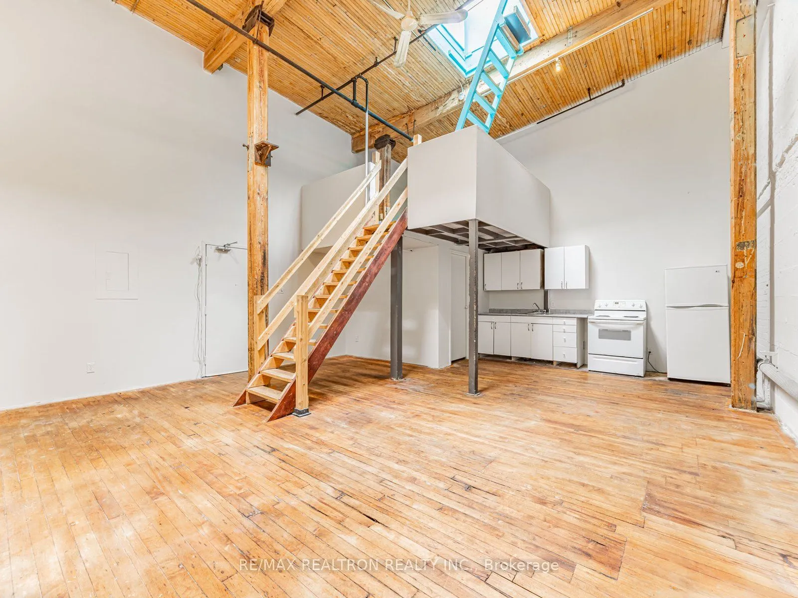 227 Sterling Road, #208