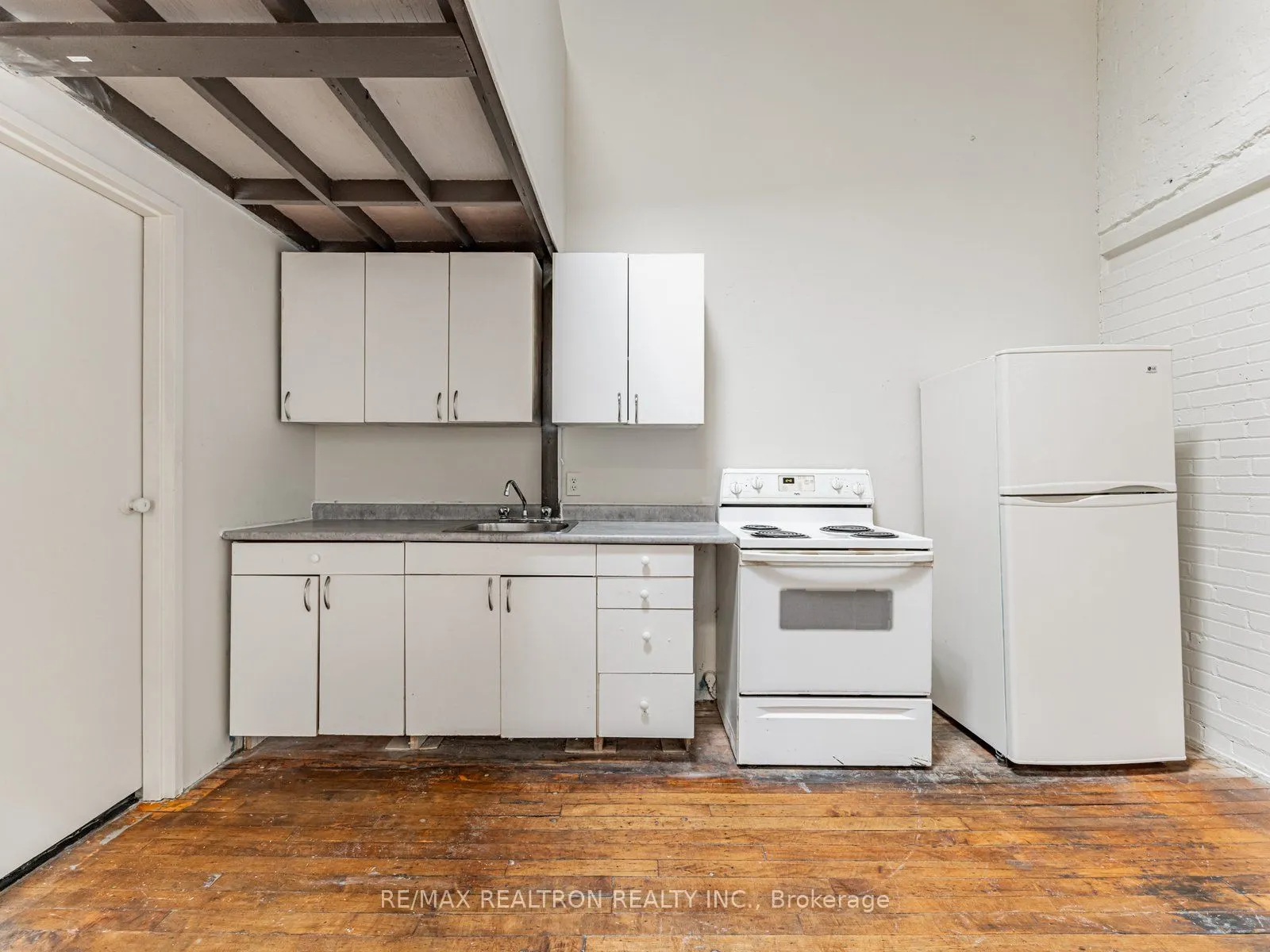 227 Sterling Road, #208