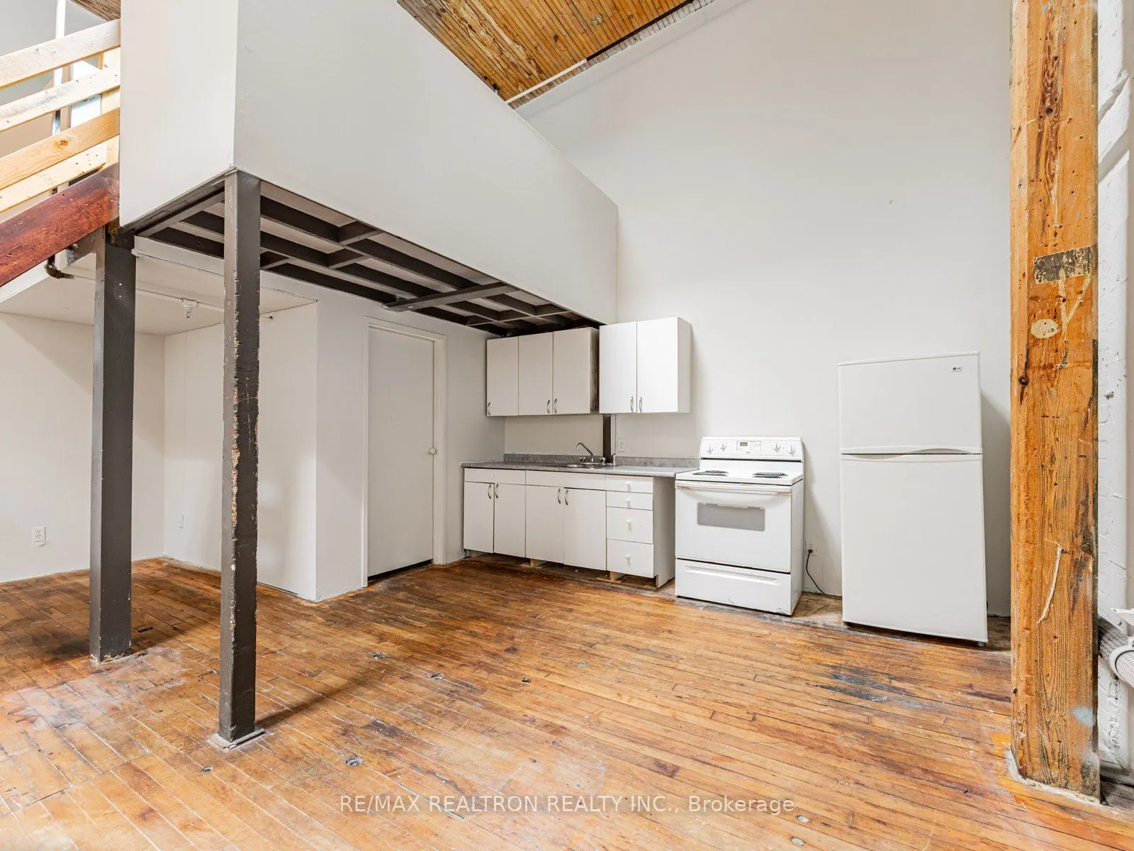 227 Sterling Road, #208