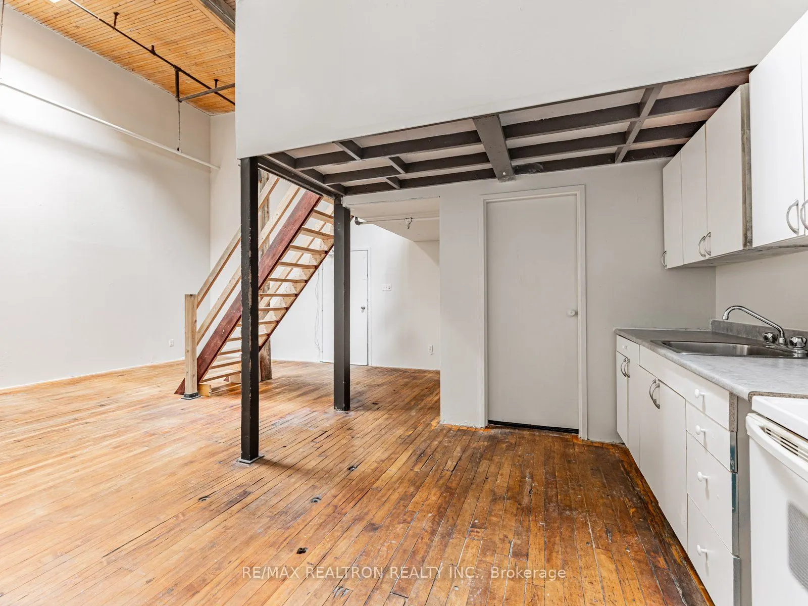 227 Sterling Road, #208