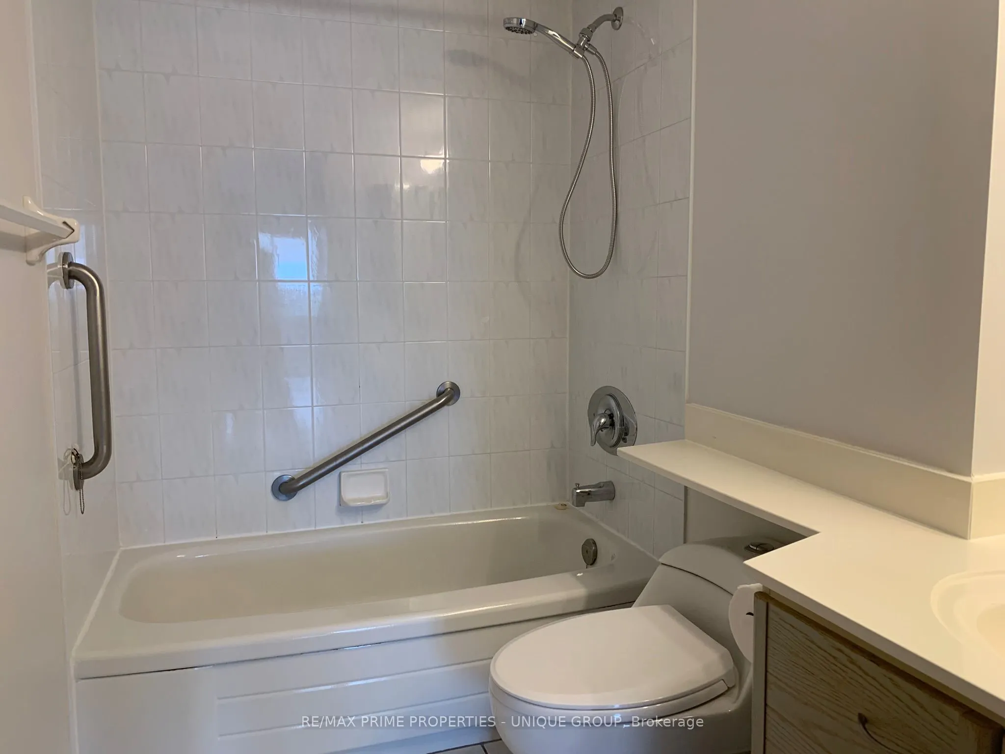 268 Ridley Boulevard N, #1517