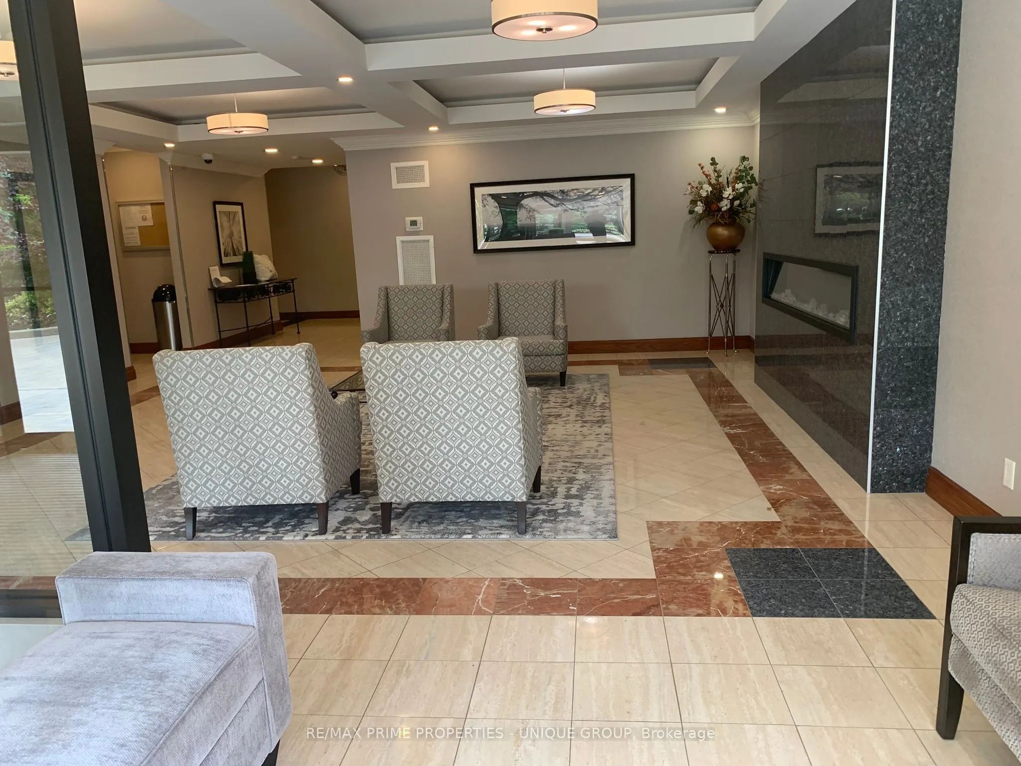 268 Ridley Boulevard N, #1517