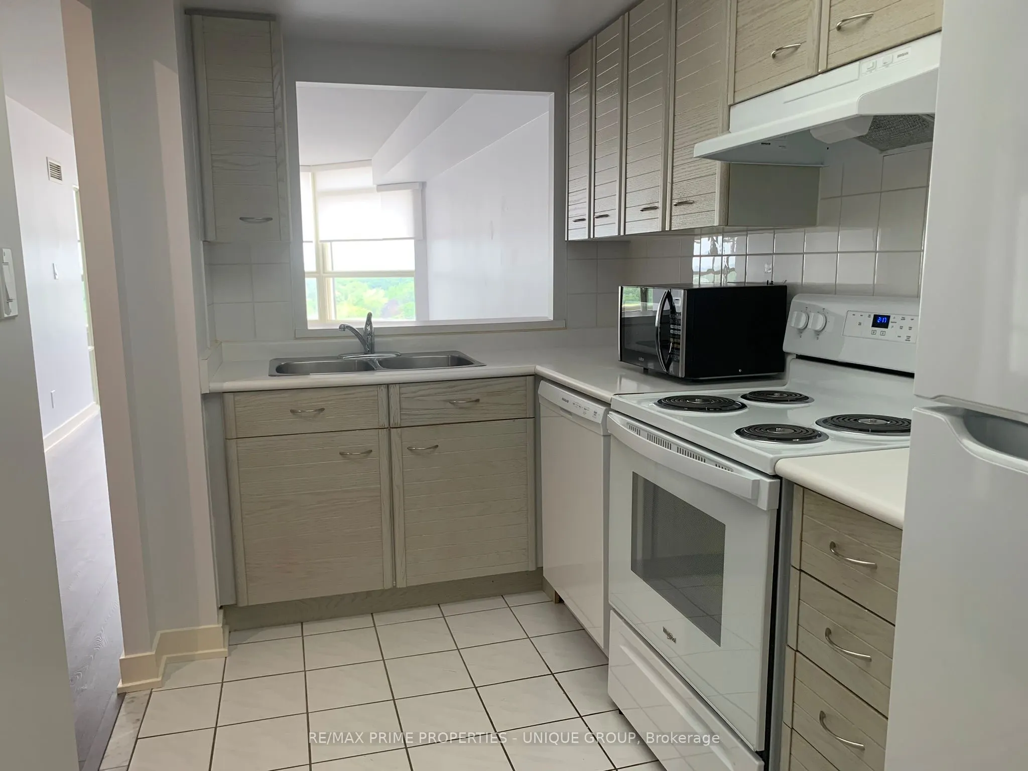 268 Ridley Boulevard N, #1517