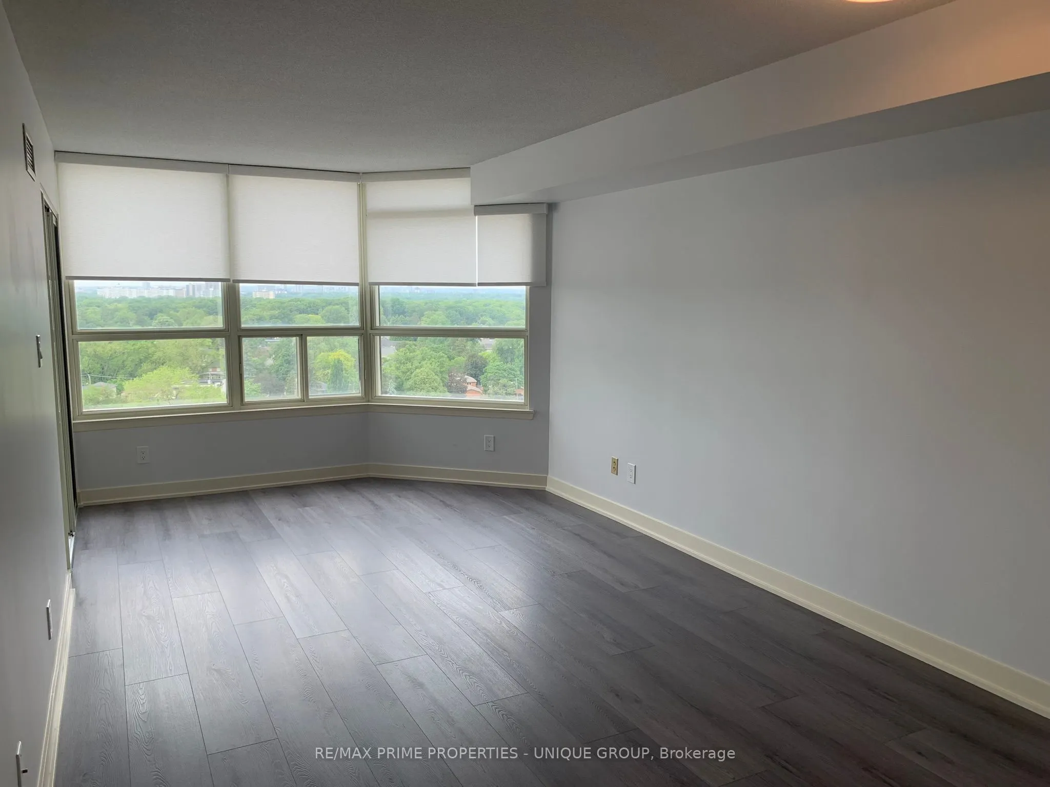 268 Ridley Boulevard N, #1517