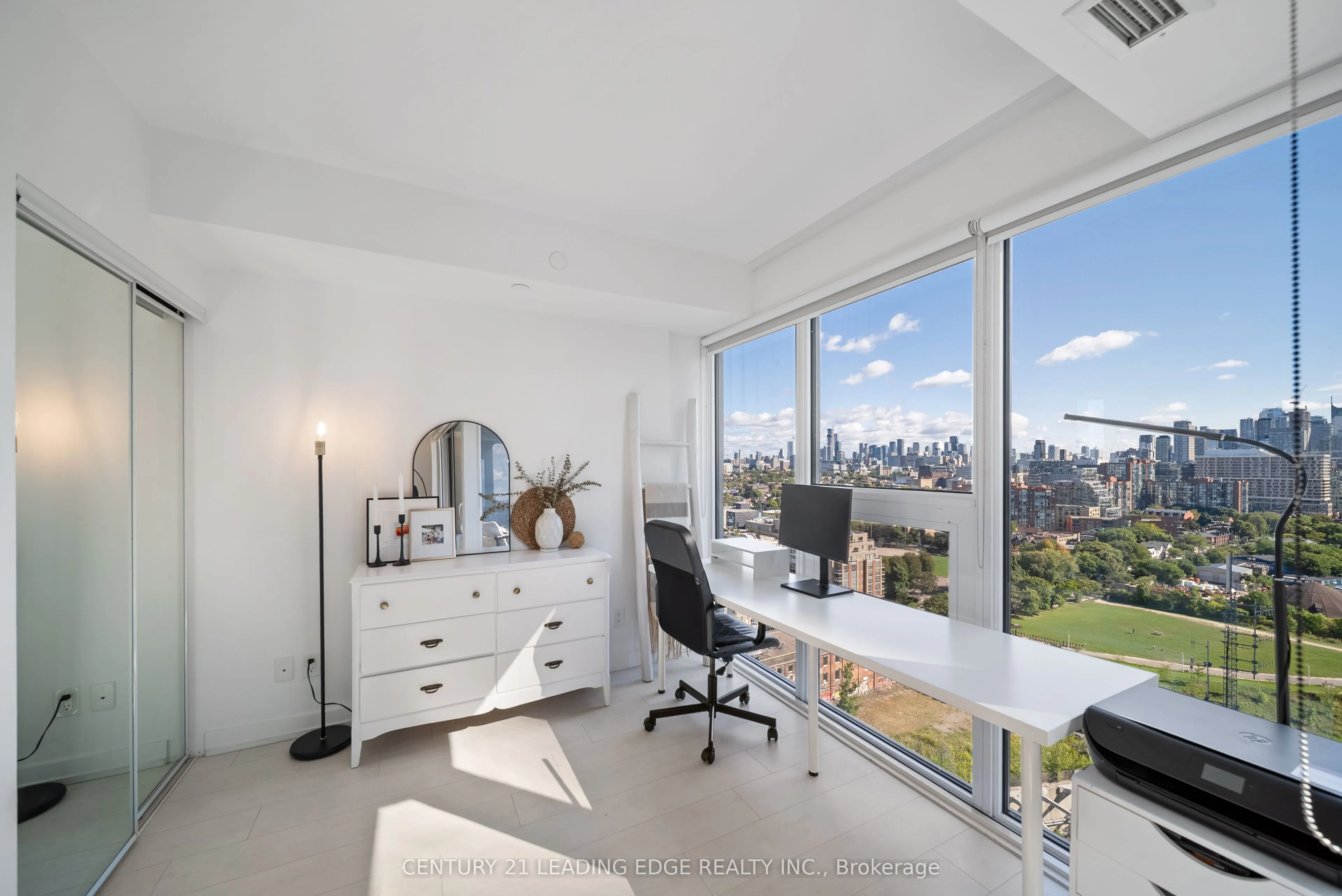 19 Western Battery Road, #2020