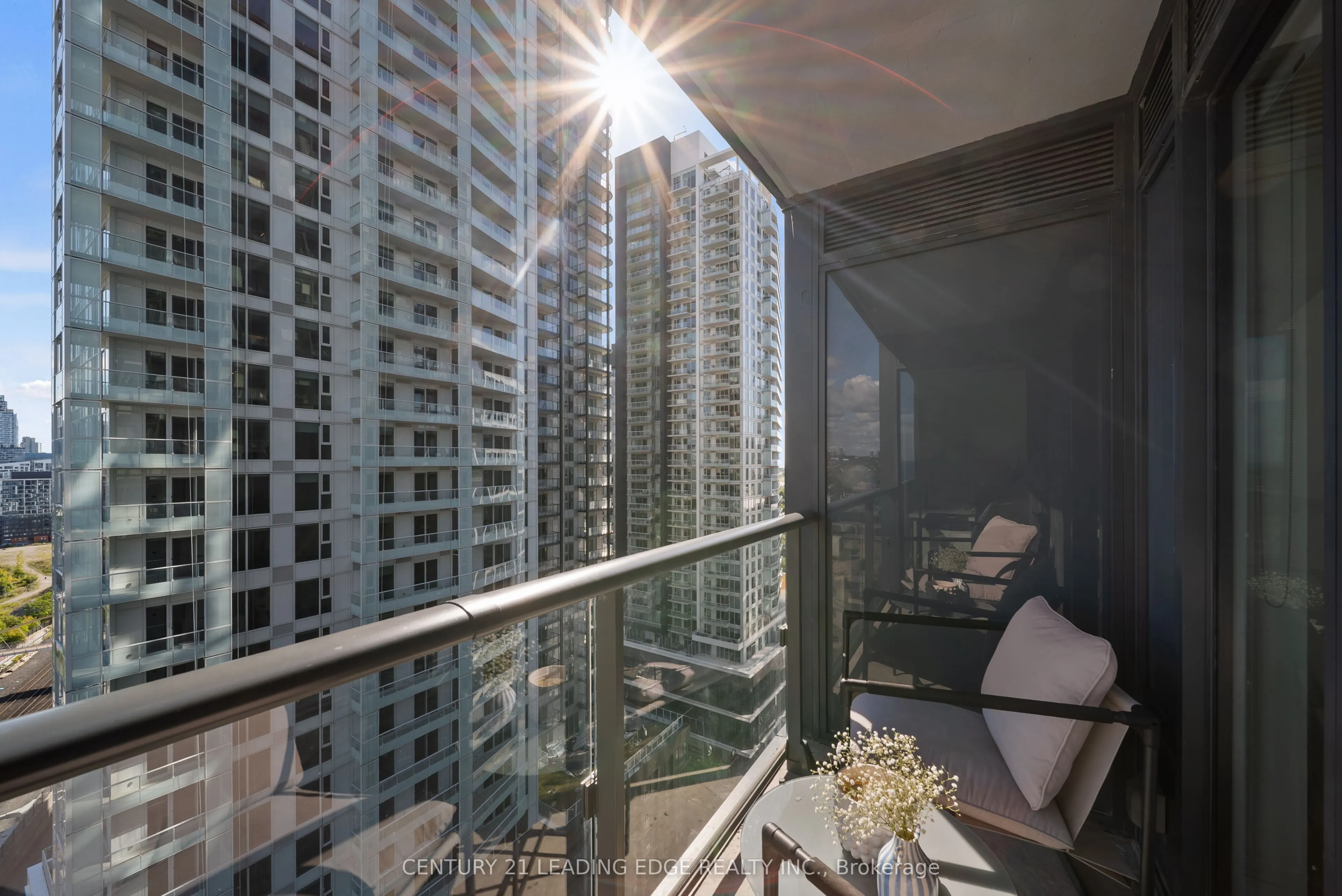 19 Western Battery Road, #2020
