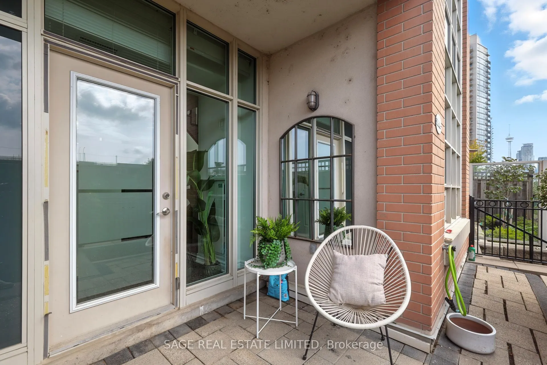 6 Pirandello Street, #TH5