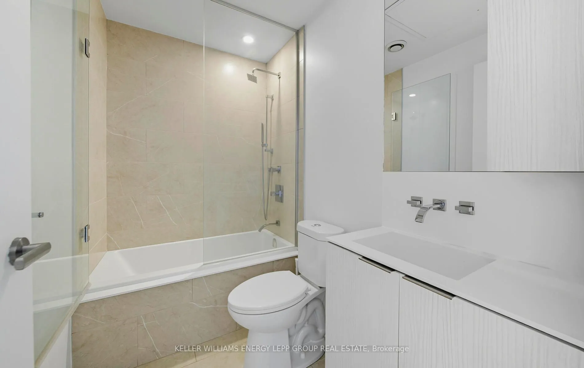 16 Bonnycastle Street, #2605