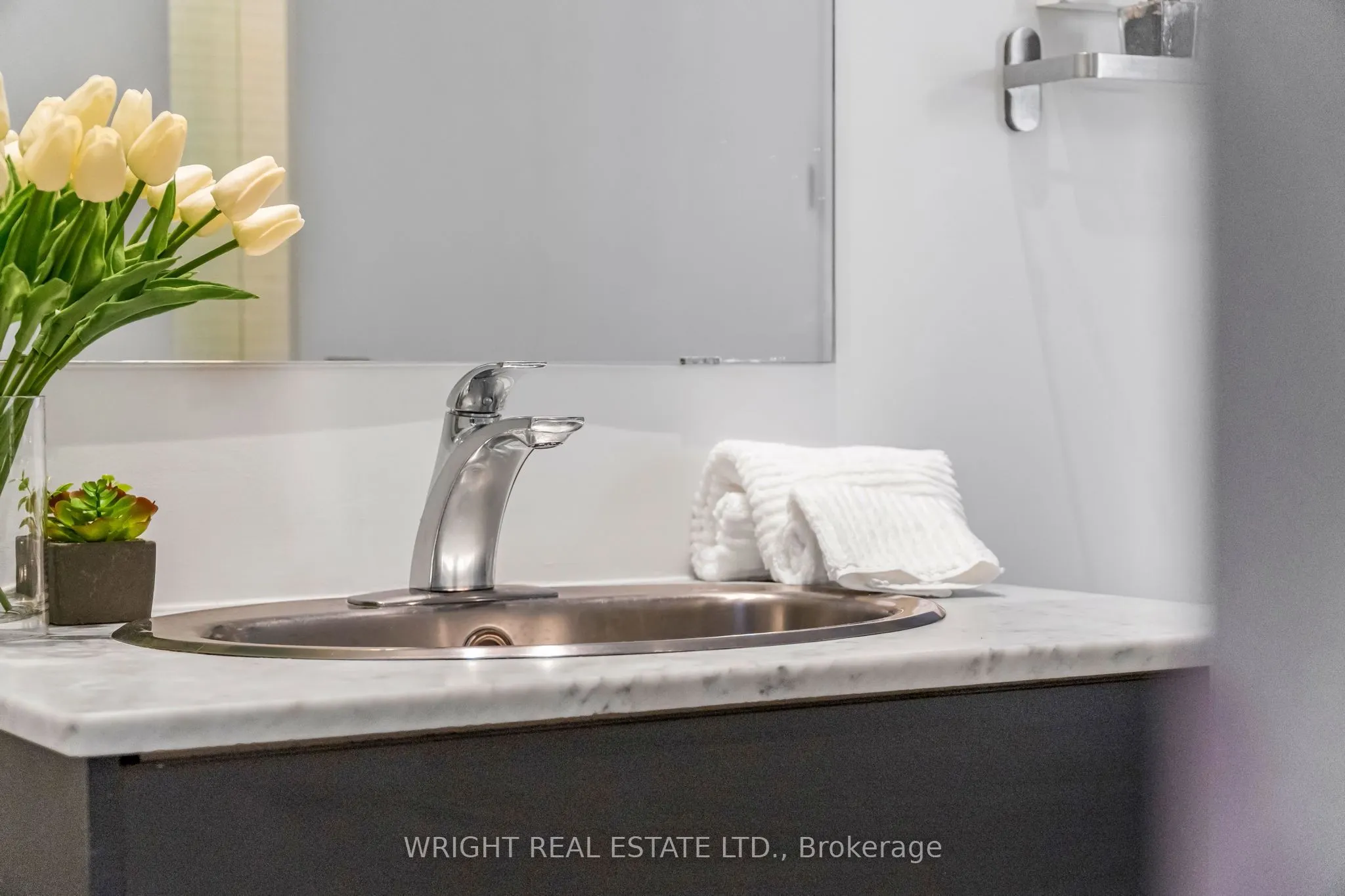 19 Brant Street, #209