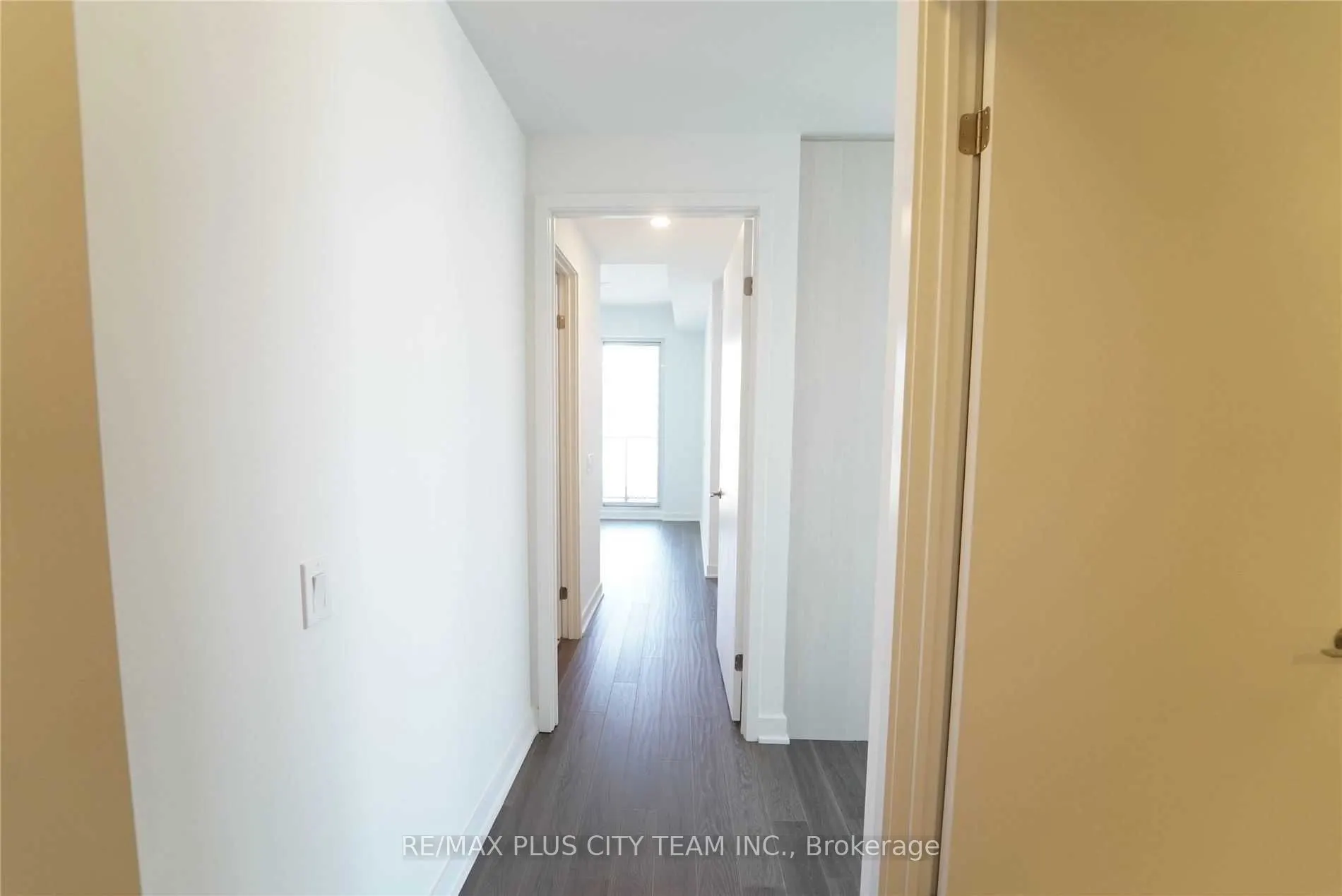 115 Blue Jays Way, #2802