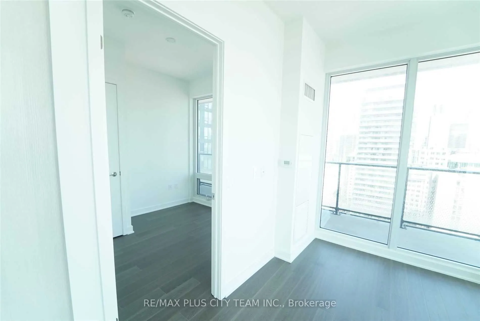 115 Blue Jays Way, #2802