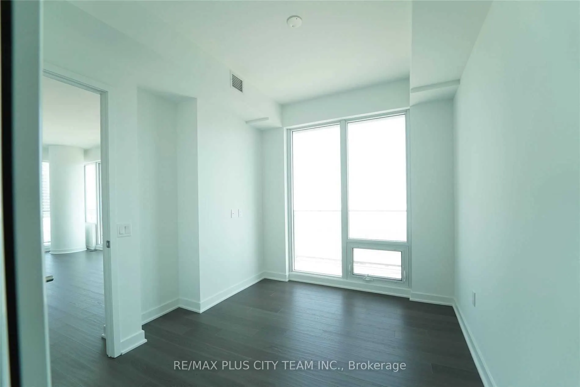 115 Blue Jays Way, #2802