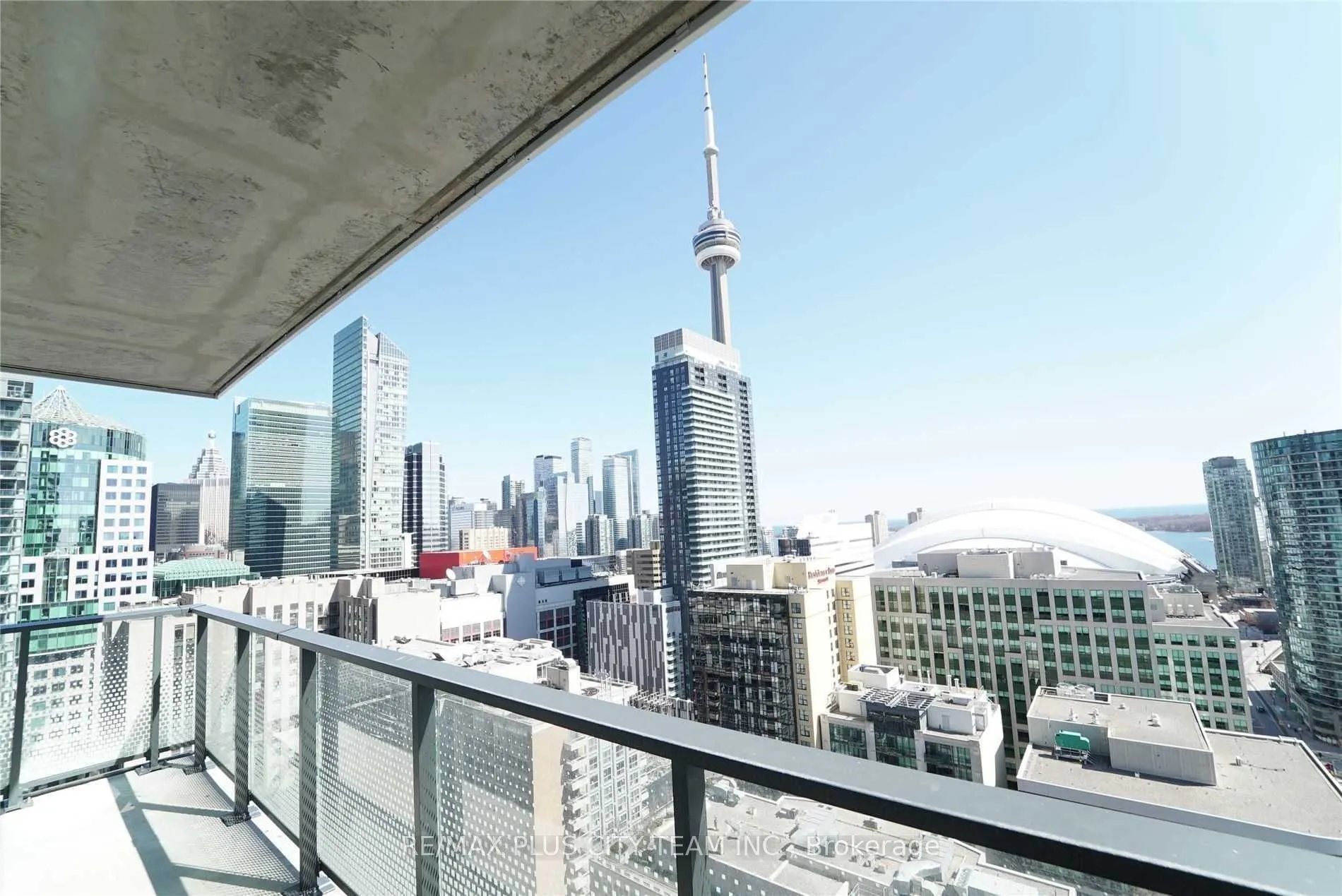 115 Blue Jays Way, #2802