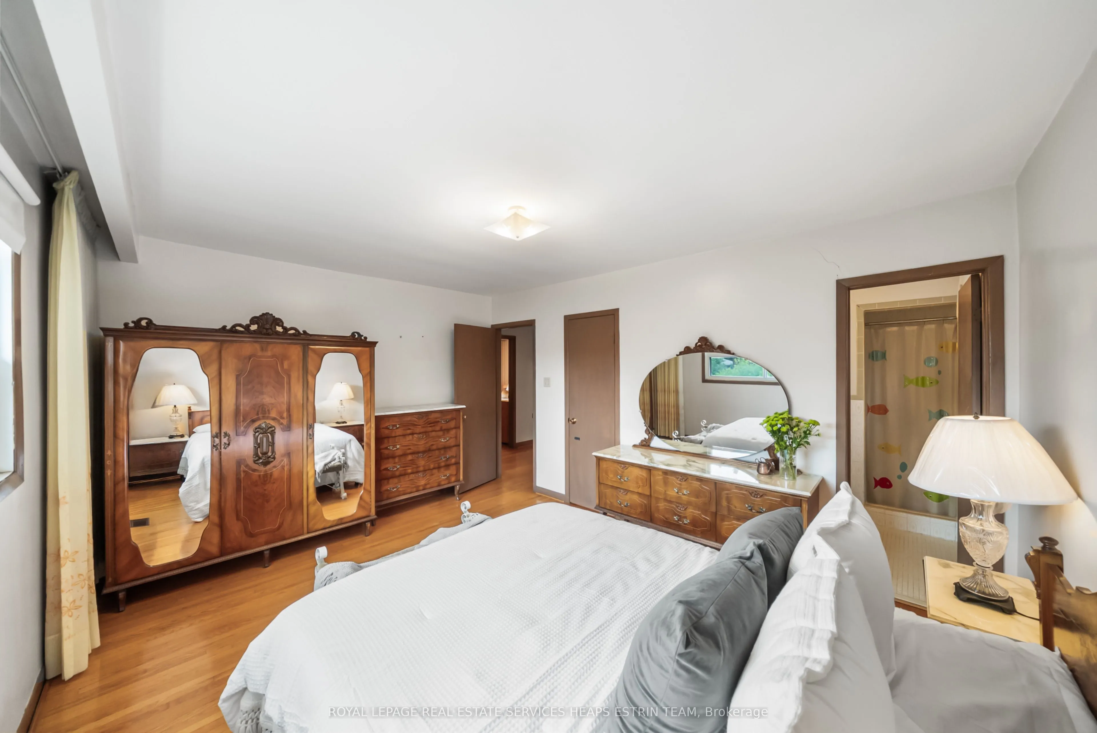 105 Bickerton Crescent