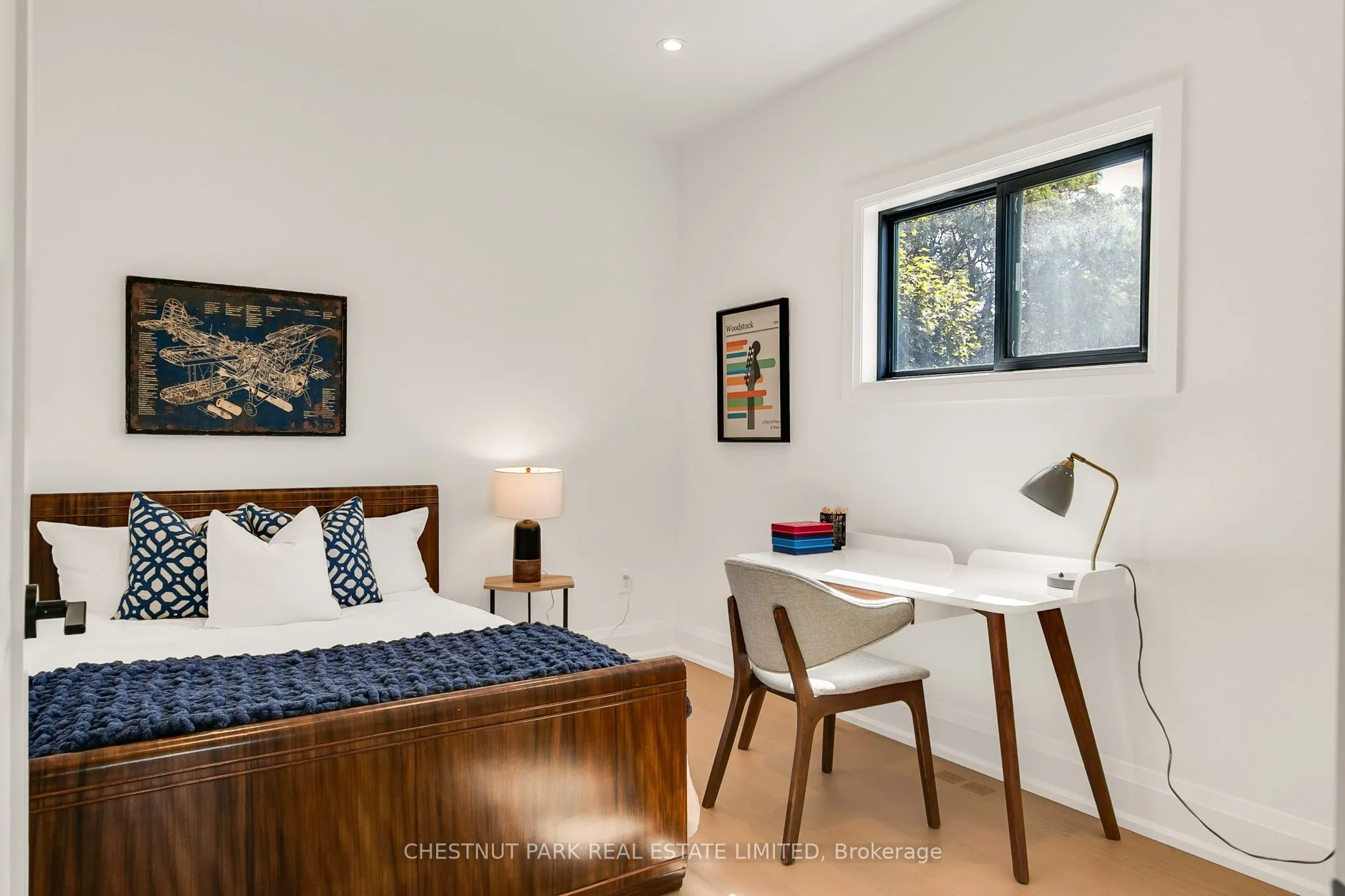 1031 Spadina Road