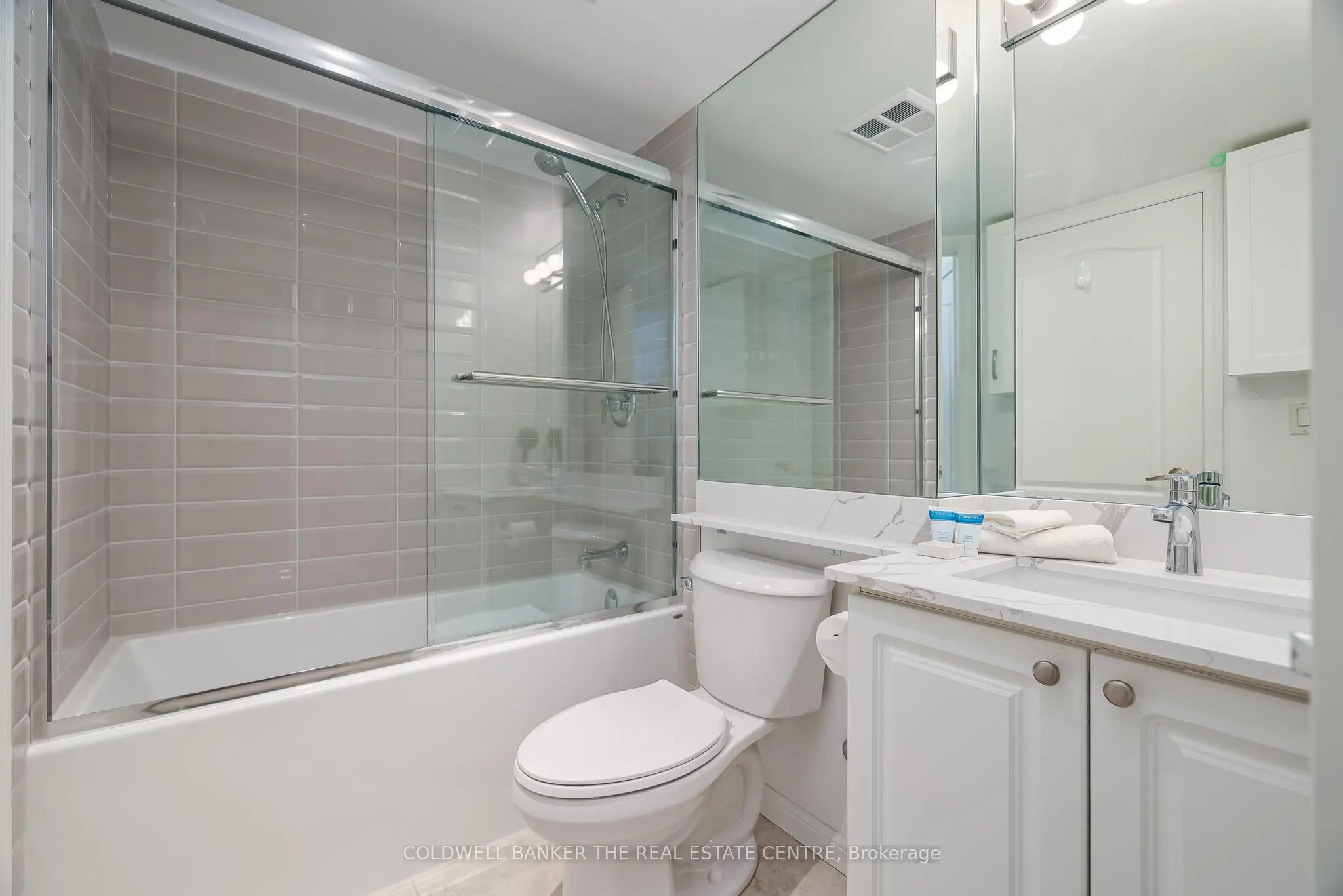 18 Stafford Street, #203