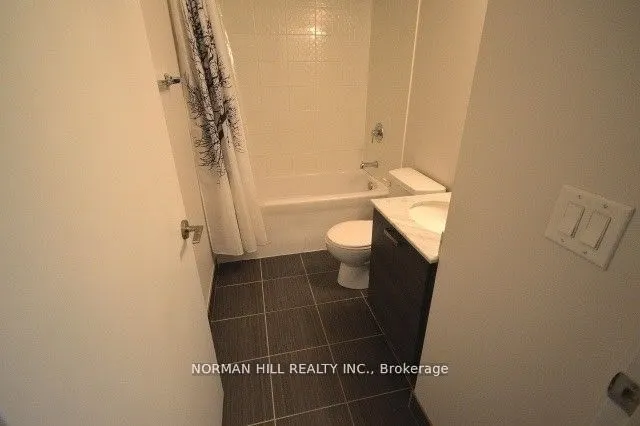 36 Lisgar Street, #823E