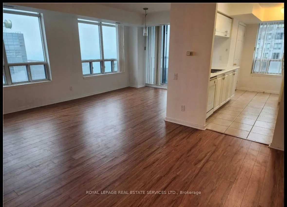 8 Hillcrest Avenue, #2906
