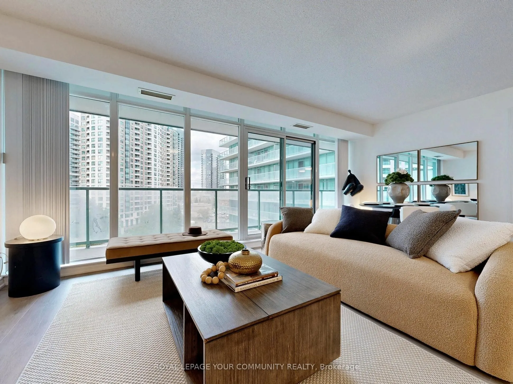 5500 Yonge Street, #610