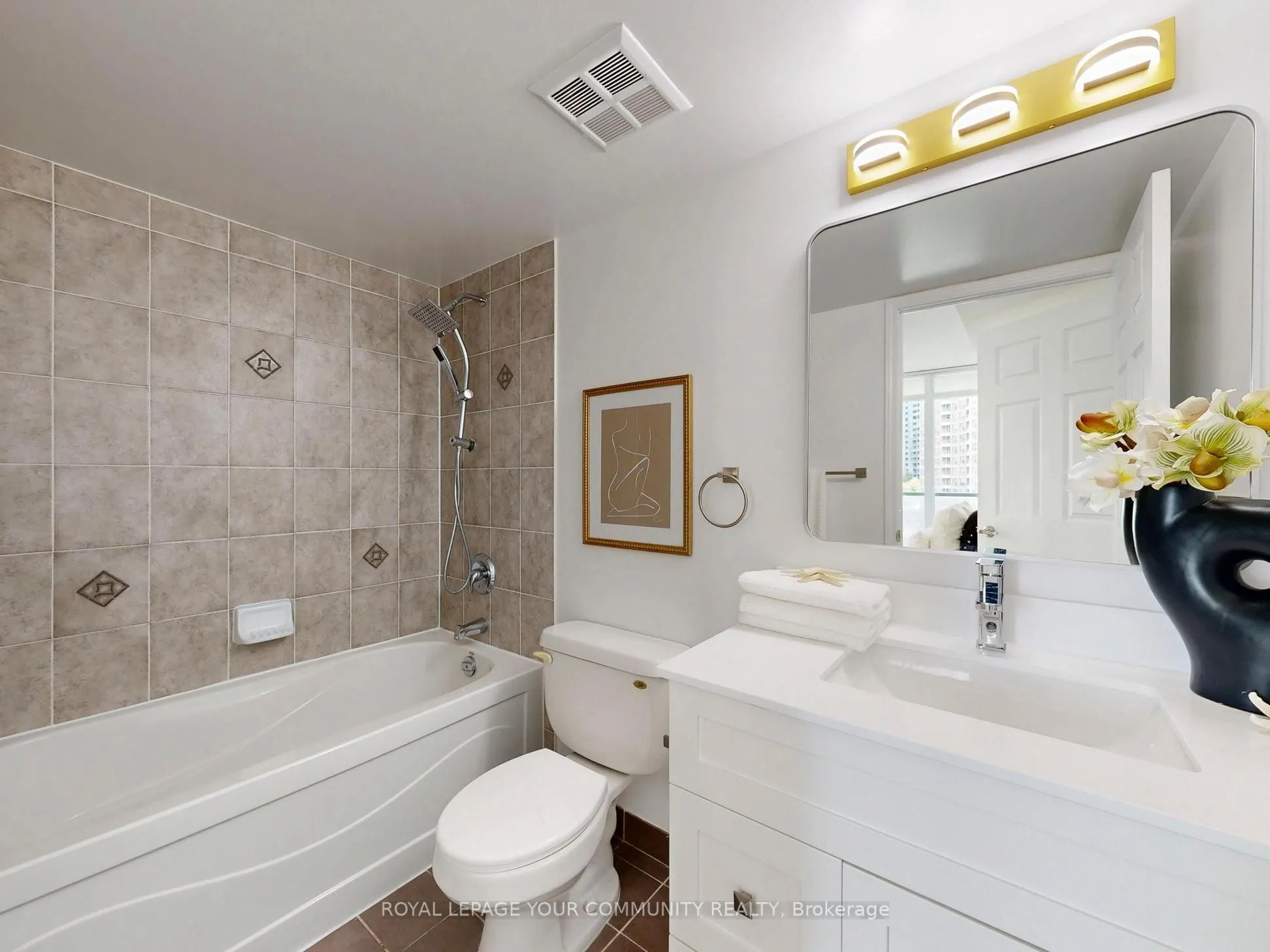 5500 Yonge Street, #610