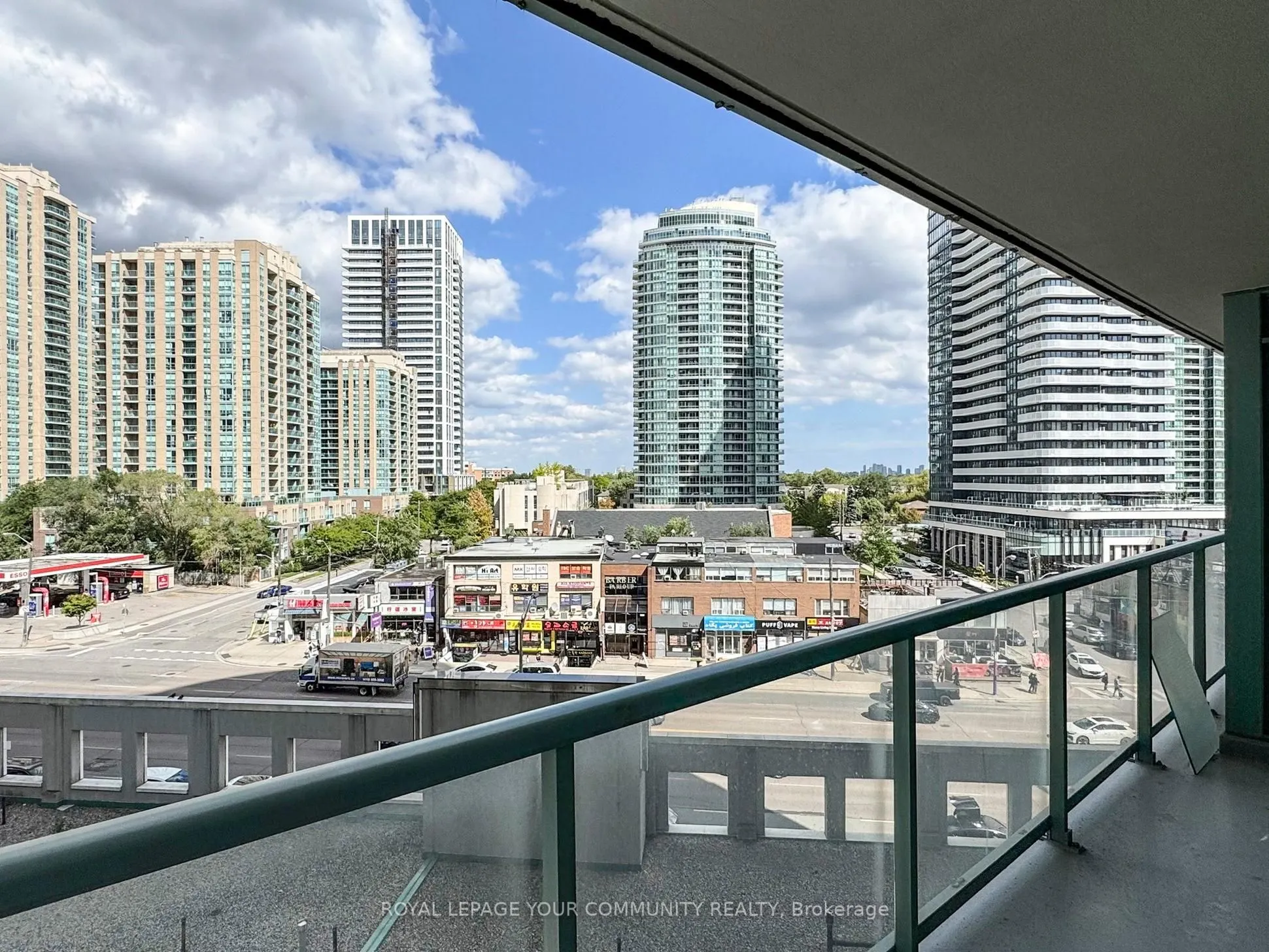 5500 Yonge Street, #610