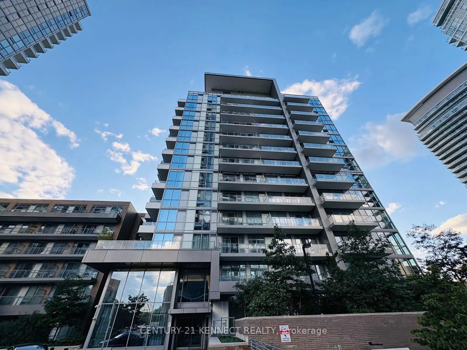 52 Forest Manor Road, #613