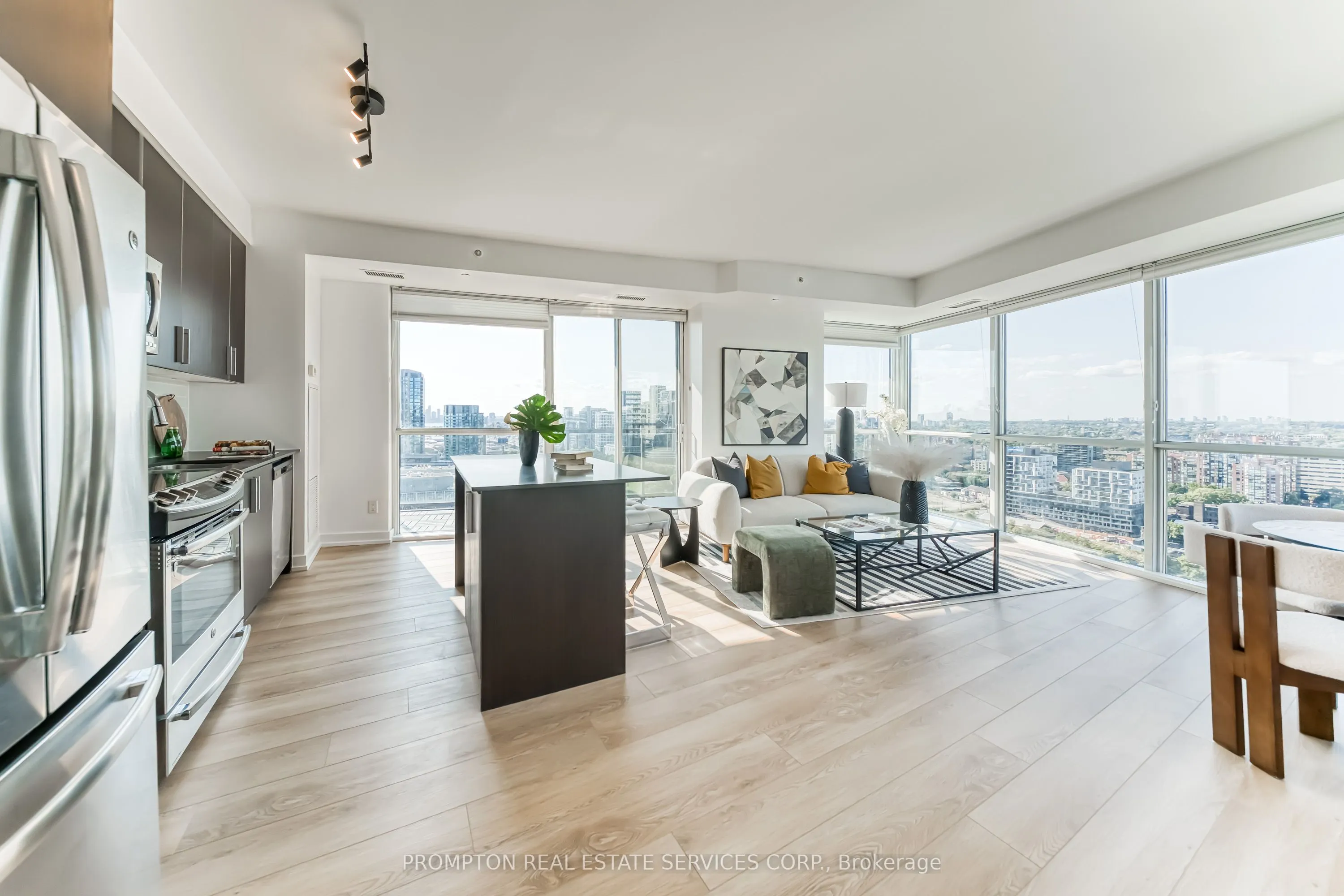 20 Bruyeres Mews, #2902