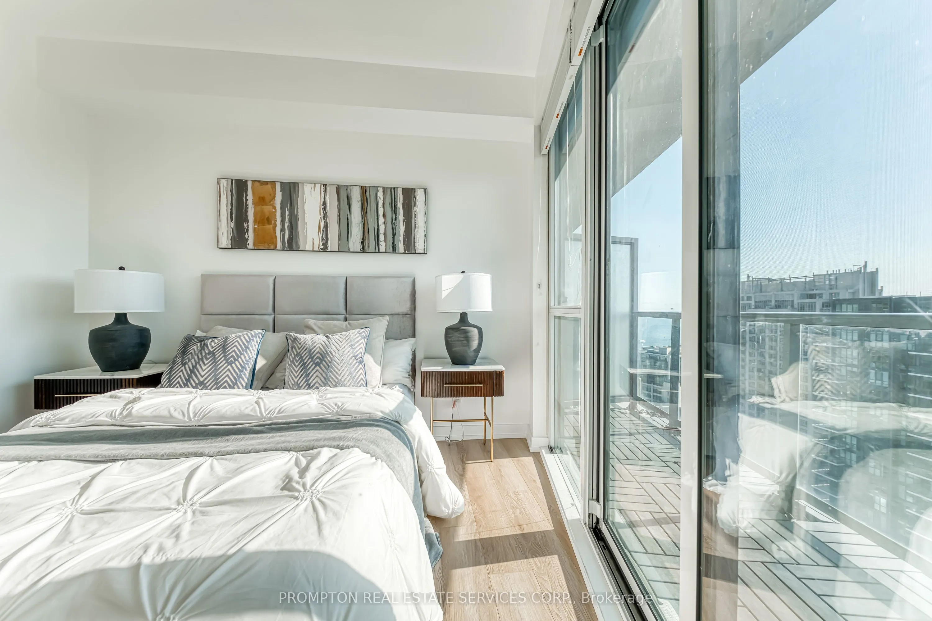 20 Bruyeres Mews, #2902