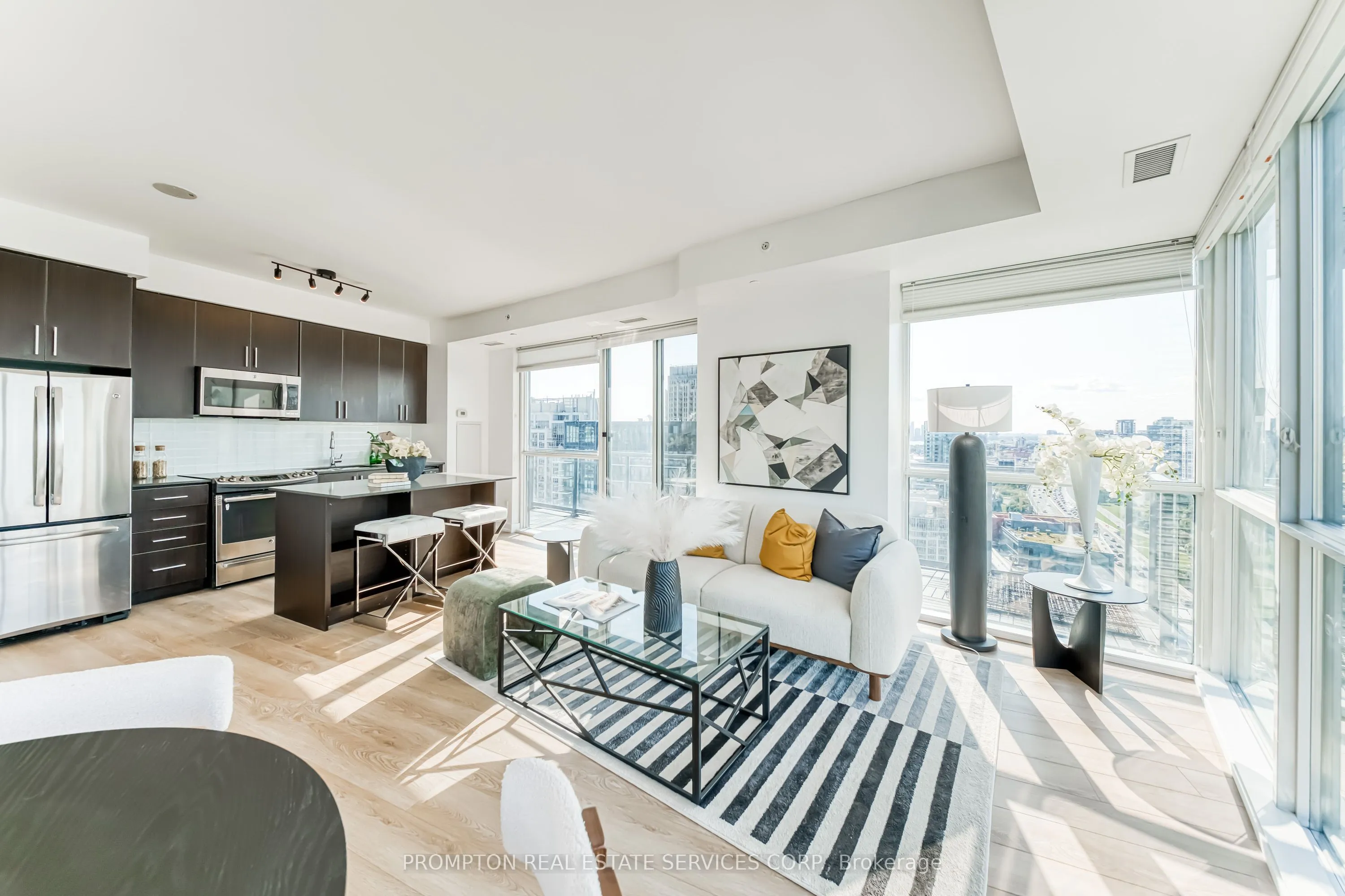 20 Bruyeres Mews, #2902