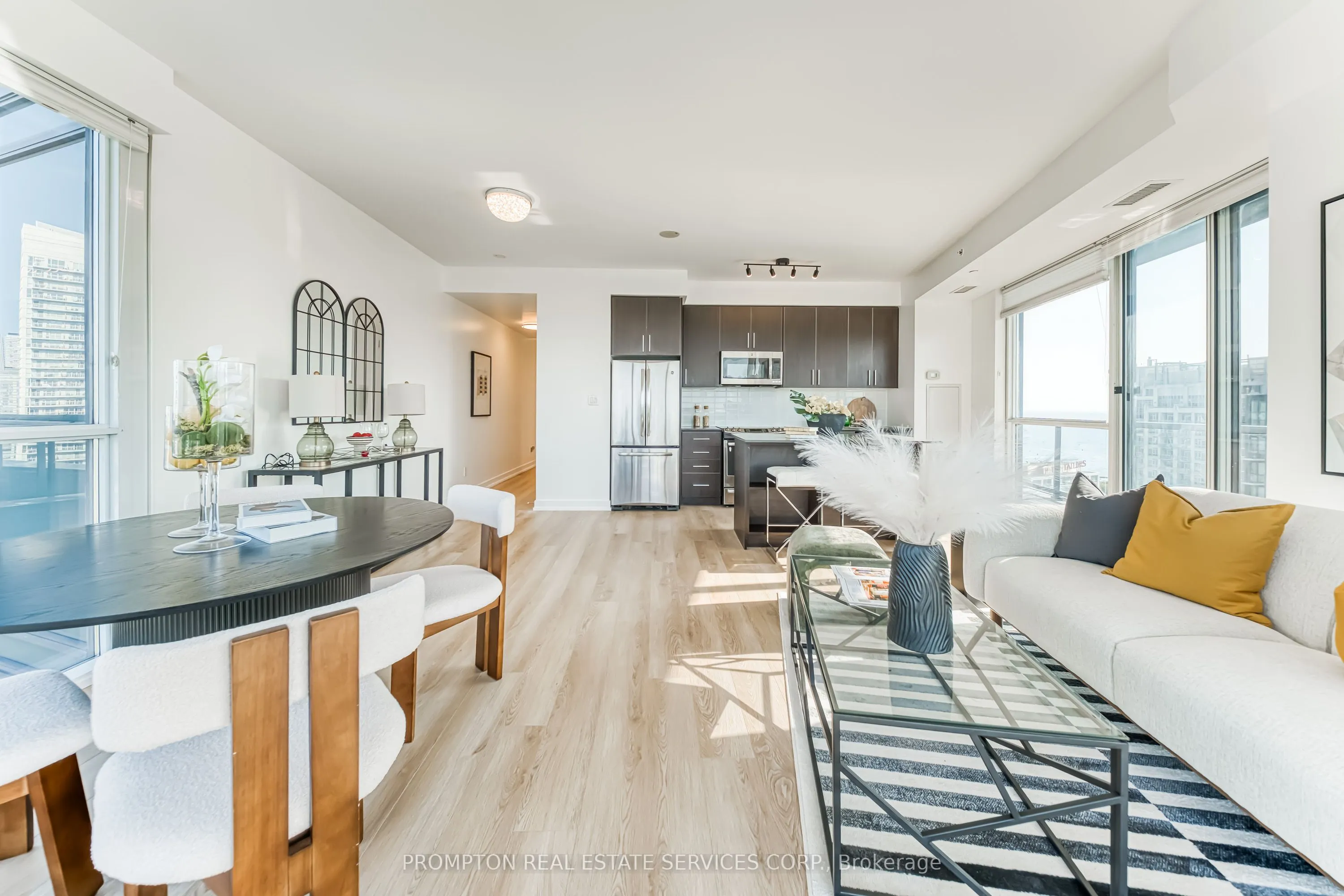 20 Bruyeres Mews, #2902