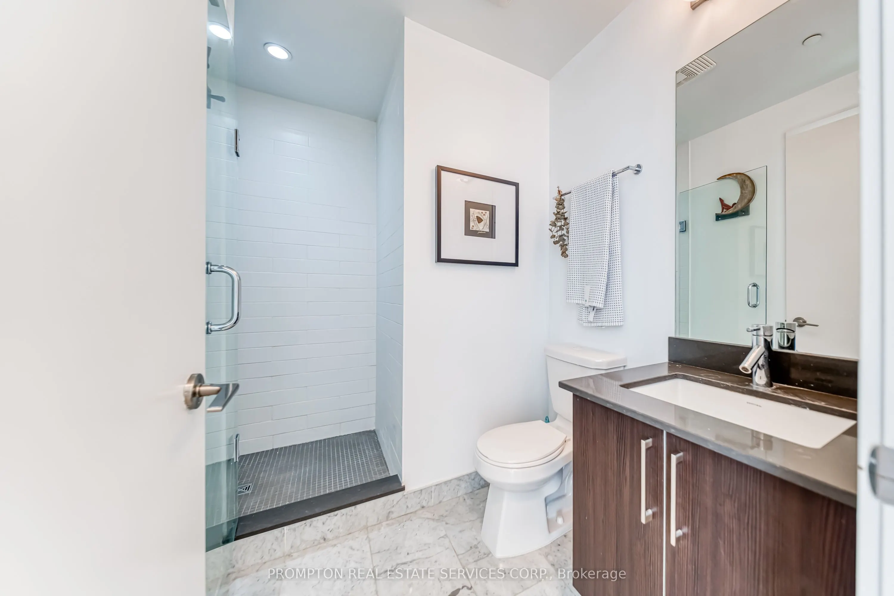 20 Bruyeres Mews, #2902