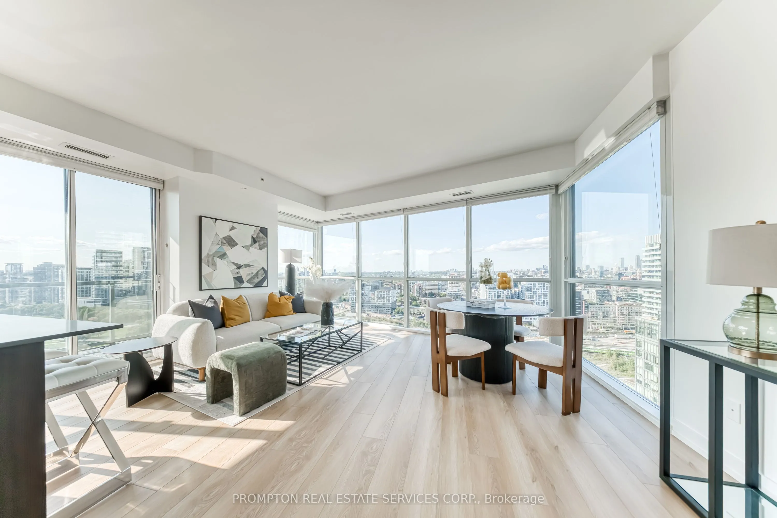 20 Bruyeres Mews, #2902