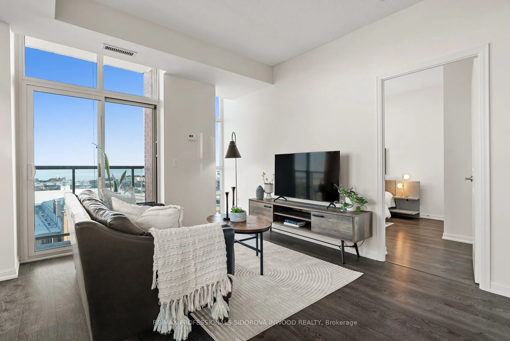 85 East Liberty Street, #1606