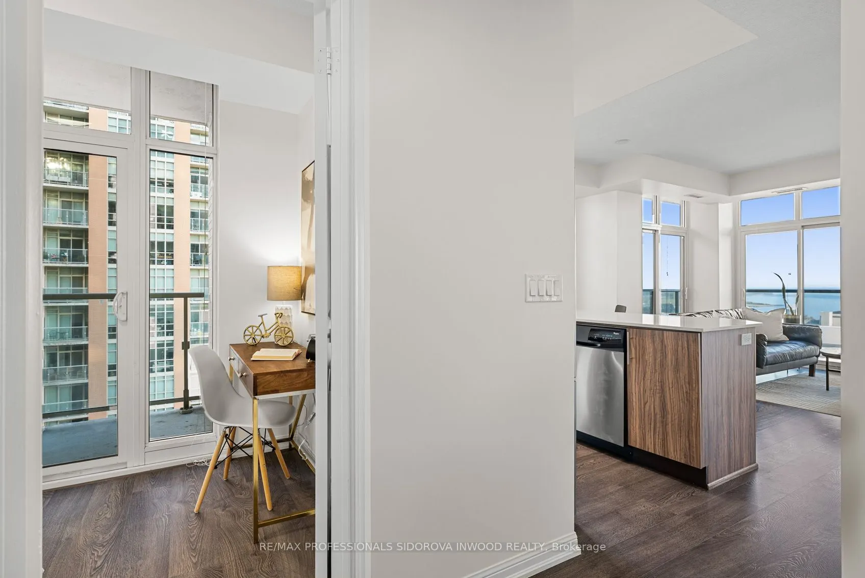 85 East Liberty Street, #1606