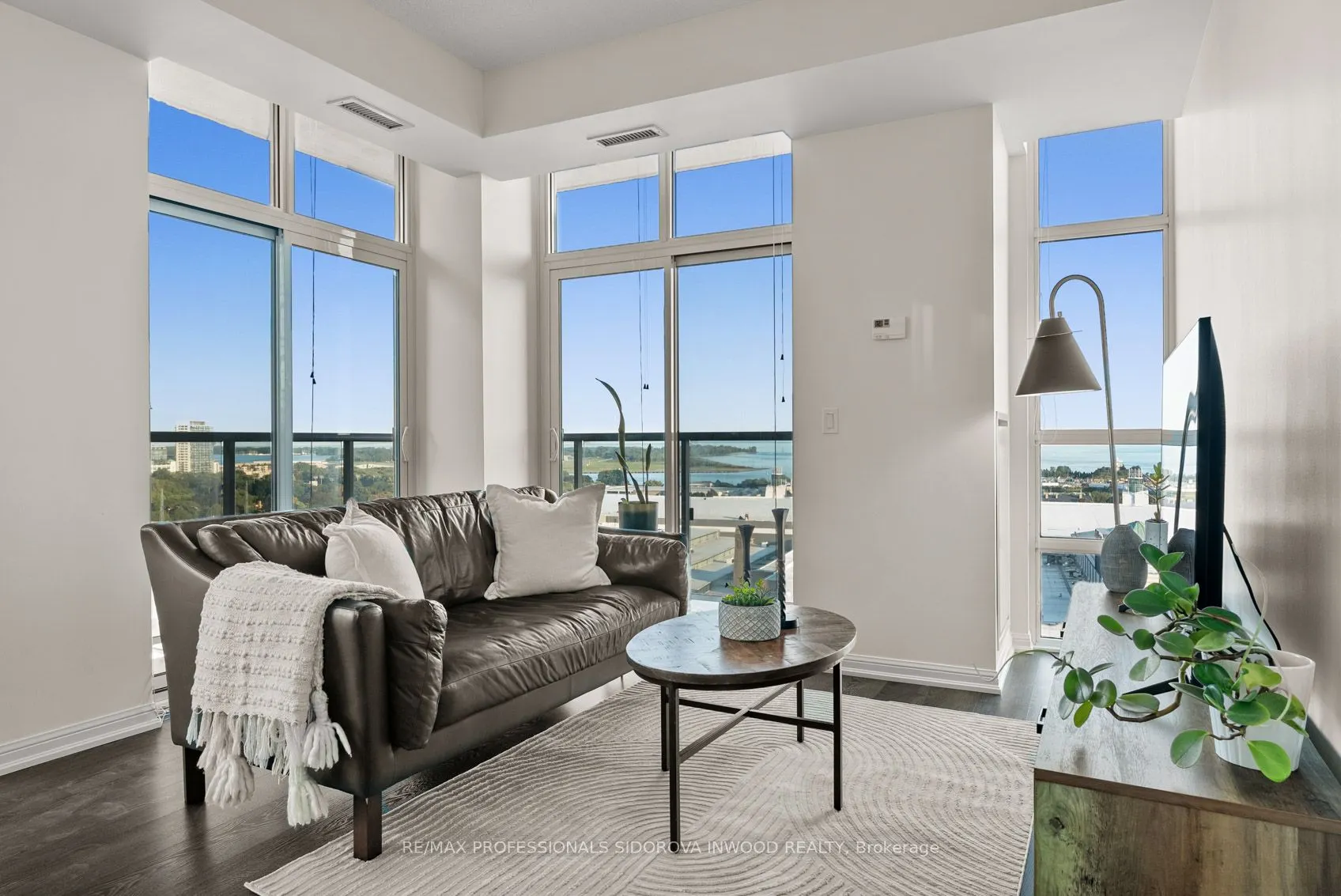 85 East Liberty Street, #1606