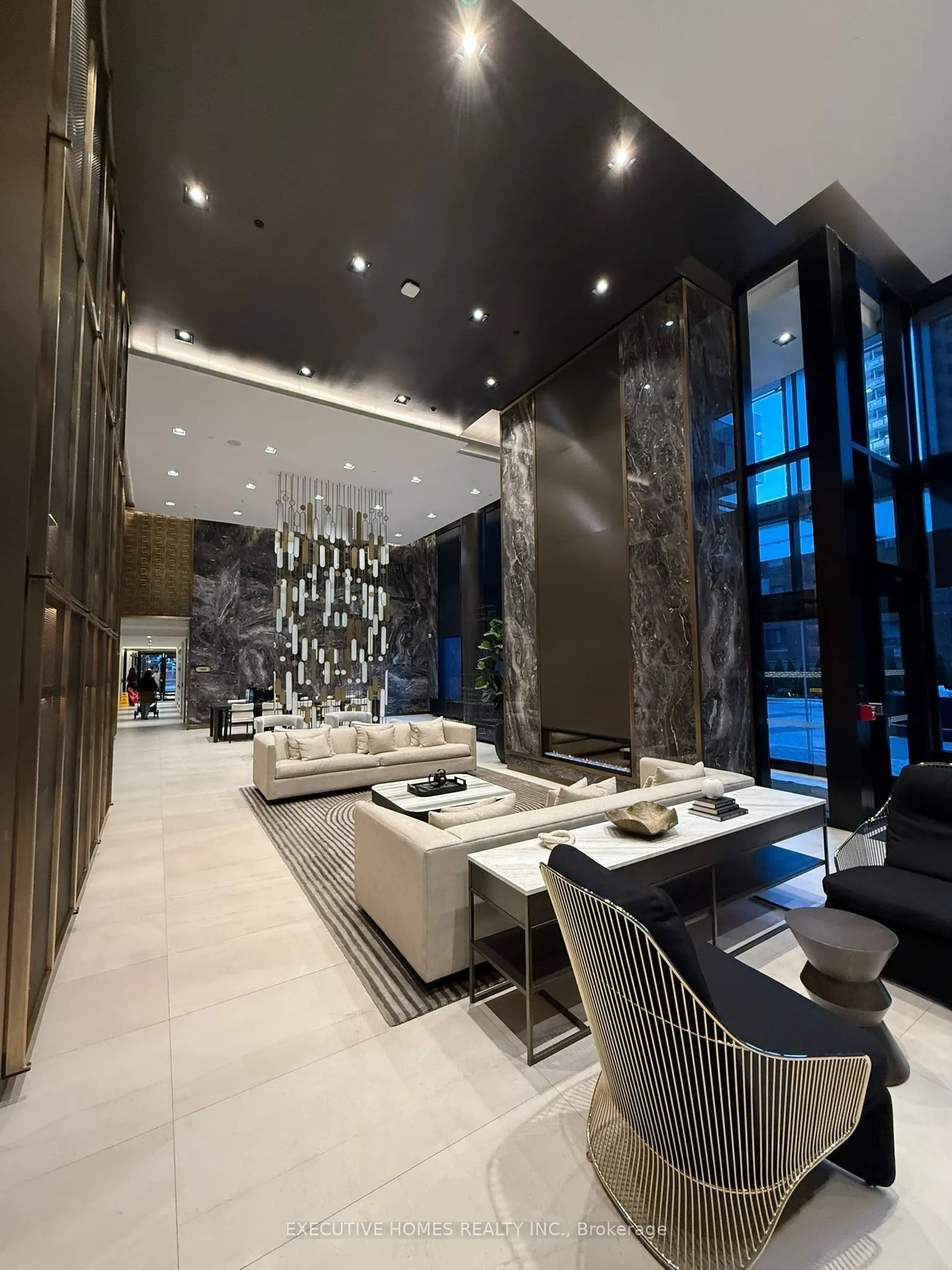 127 Broadway Avenue, #3705