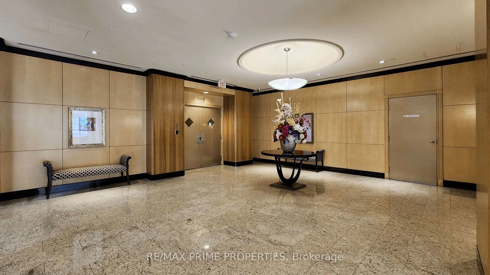 89 Skymark Drive, #3110