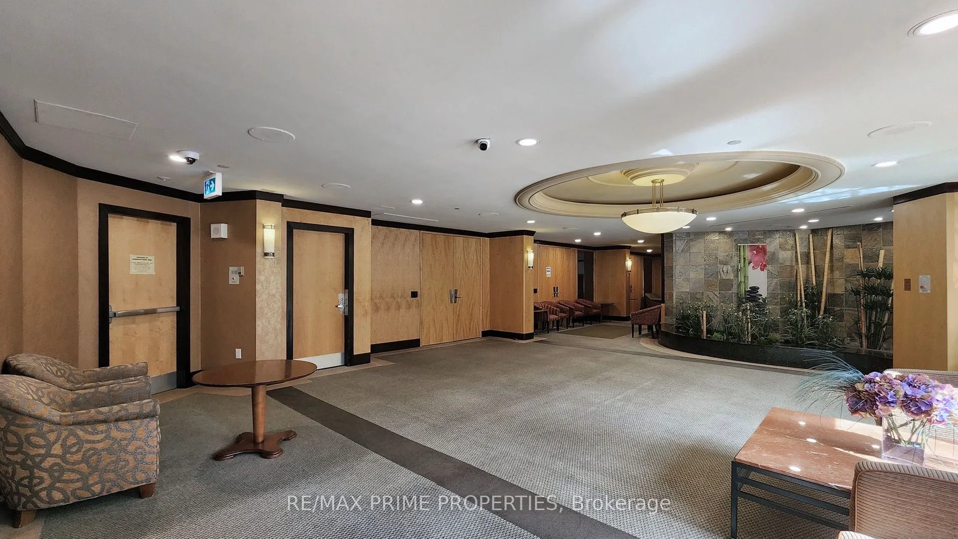 89 Skymark Drive, #3110